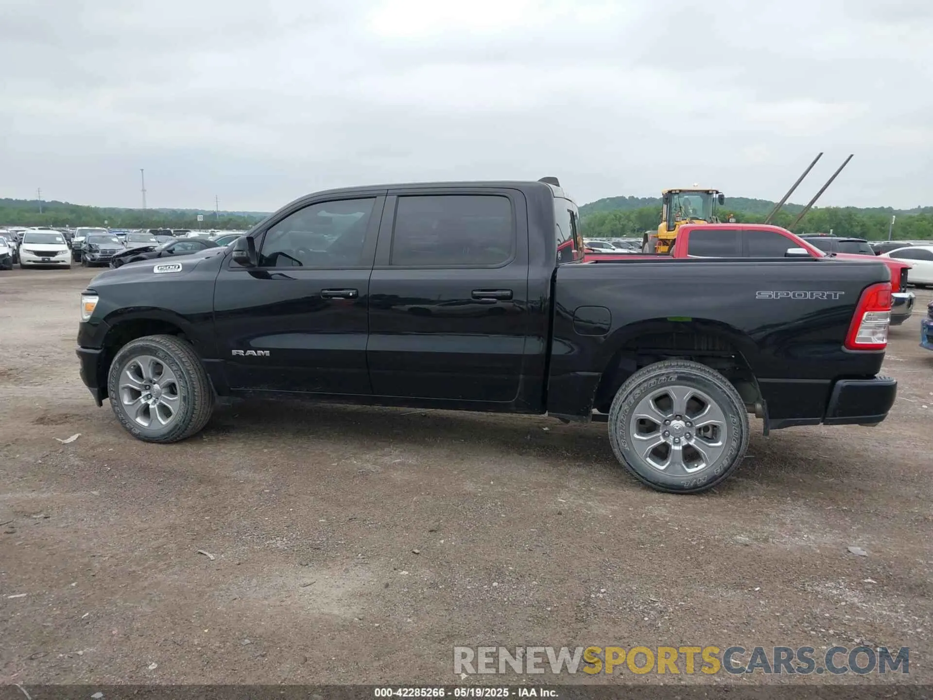 14 Фотография поврежденного автомобиля 1C6SRFFT3PN645572 RAM 1500 2023