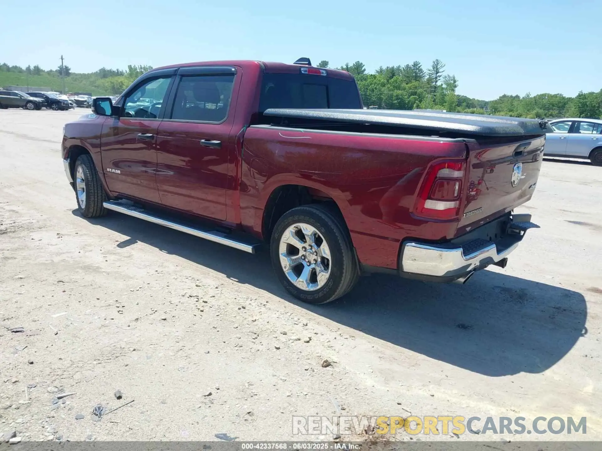 3 Photograph of a damaged car 1C6SRFFT6PN685743 RAM 1500 2023