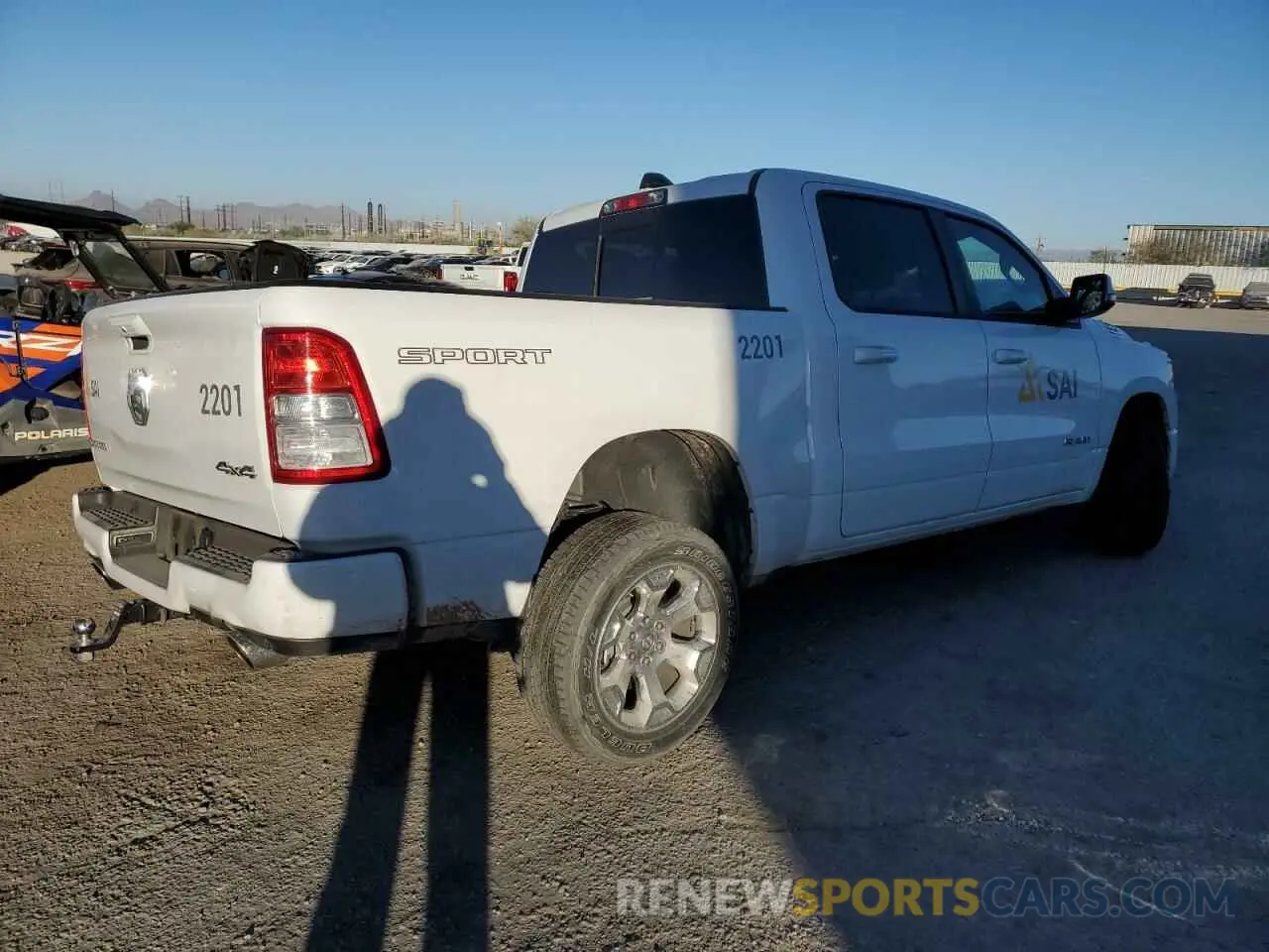 3 Фотография поврежденного автомобиля 1C6SRFFT7PN673195 RAM 1500 2023