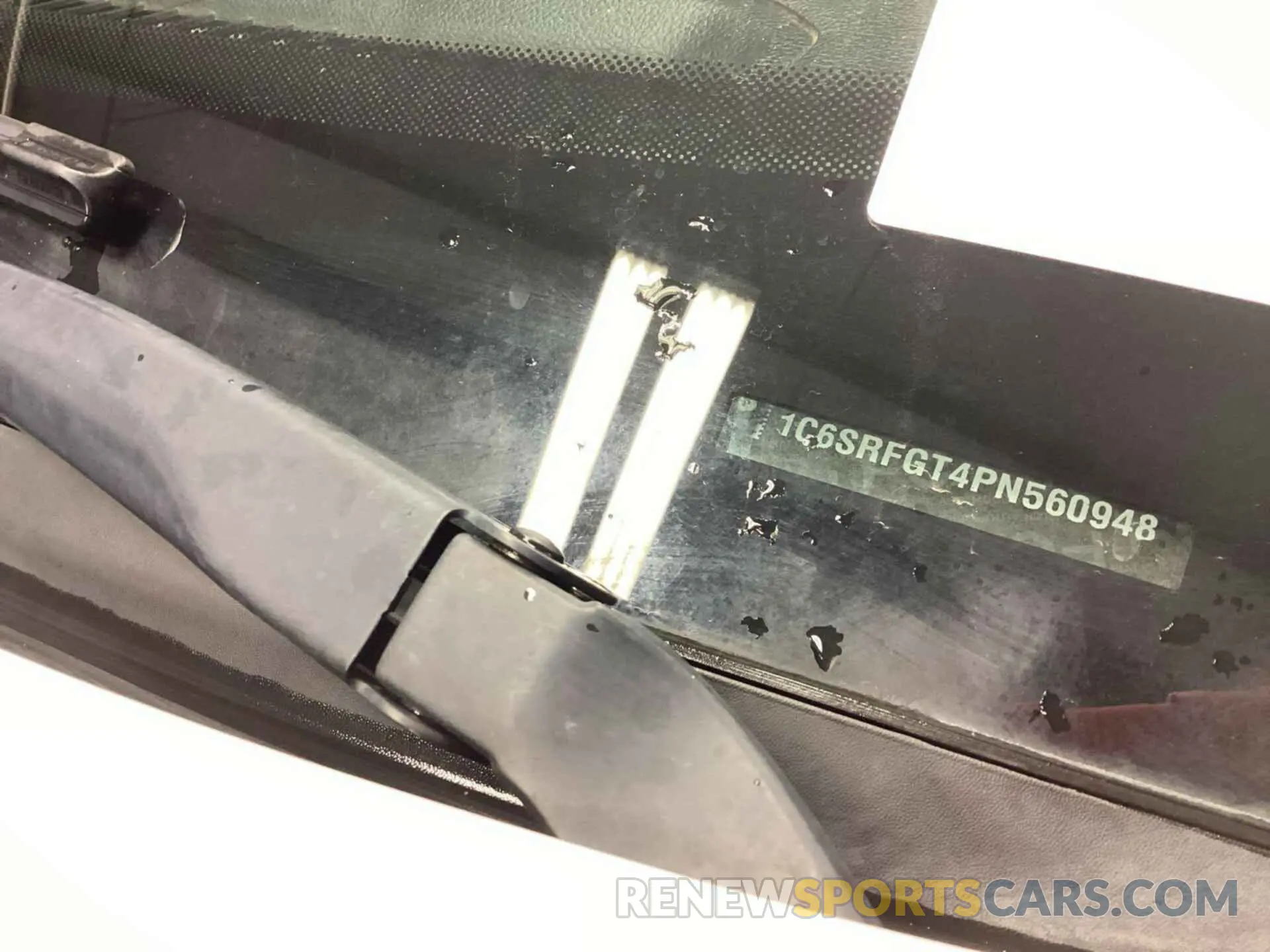 3 Photograph of a damaged car 1C6SRFGT4PN560948 RAM 1500 2023