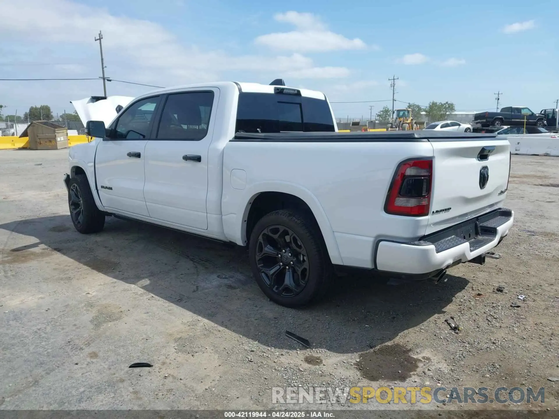 3 Photograph of a damaged car 1C6SRFHT0PN581813 RAM 1500 2023