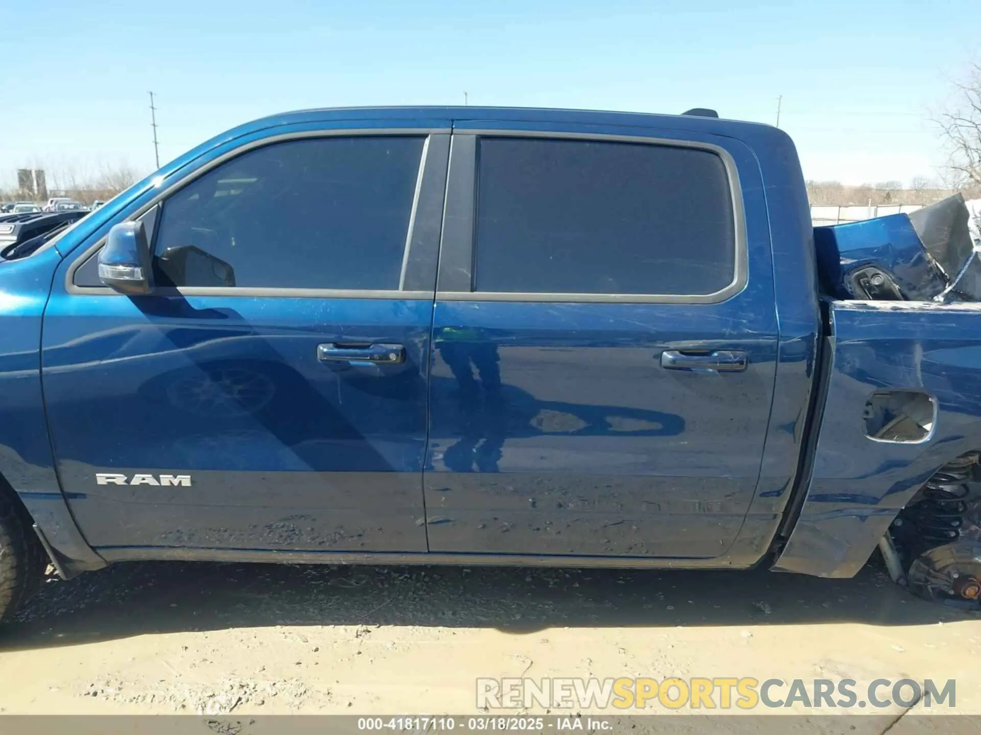 14 Photograph of a damaged car 1C6SRFJMXPN549423 RAM 1500 2023