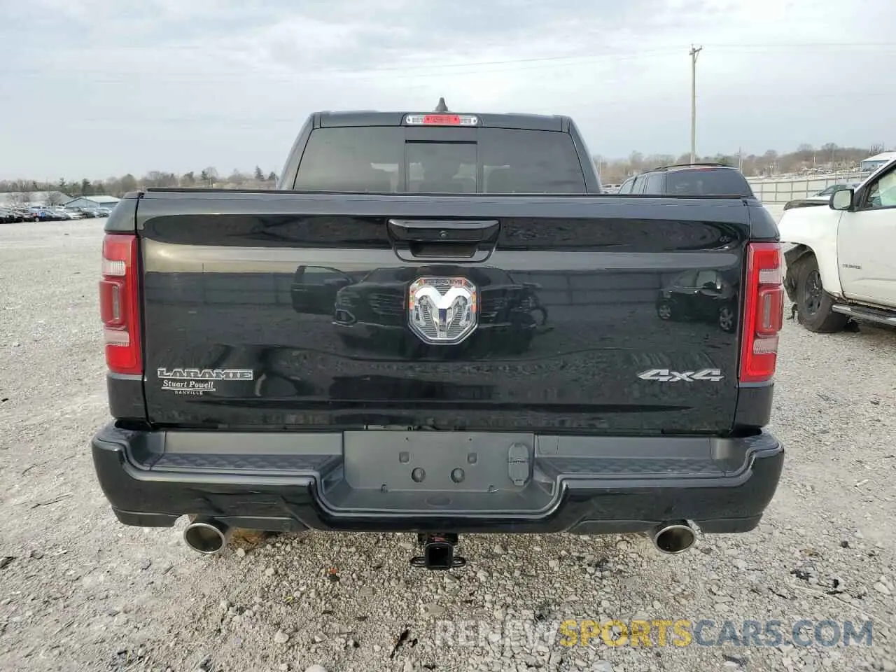 6 Photograph of a damaged car 1C6SRFJT3PN517002 RAM 1500 2023