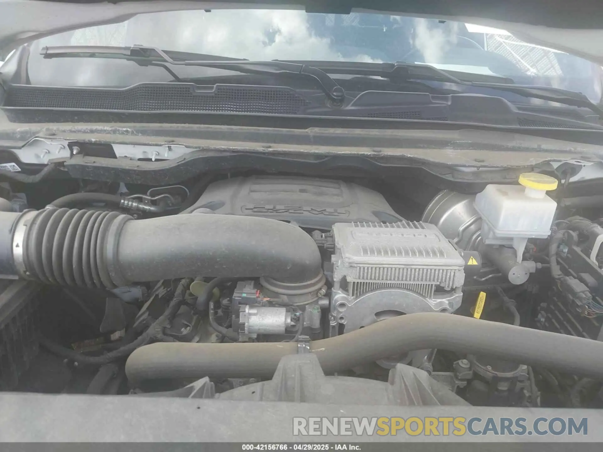 10 Фотография поврежденного автомобиля 1C6SRFJT3PN541901 RAM 1500 2023