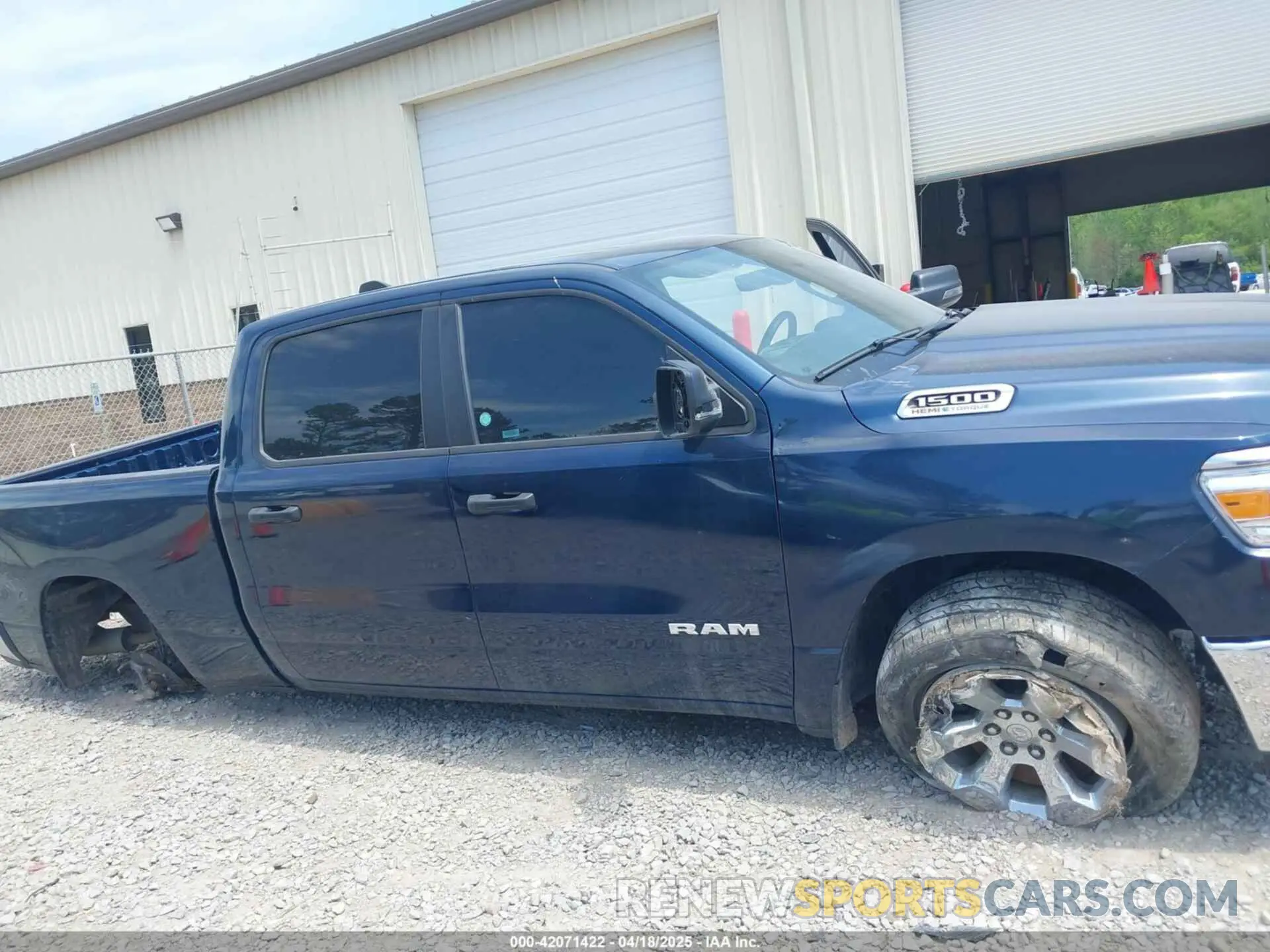 6 Photograph of a damaged car 1C6SRFMT1PN542489 RAM 1500 2023
