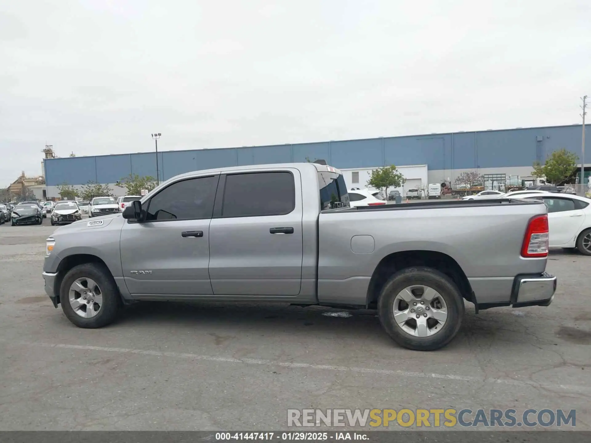 14 Photograph of a damaged car 1C6SRFMT2PN622514 RAM 1500 2023