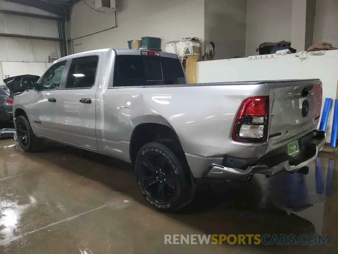 2 Фотография поврежденного автомобиля 1C6SRFMT5PN637251 RAM 1500 2023