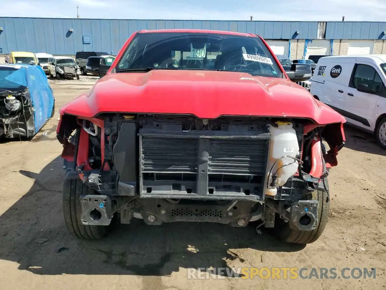 5 Photograph of a damaged car 1C6SRFMT6PN697815 RAM 1500 2023