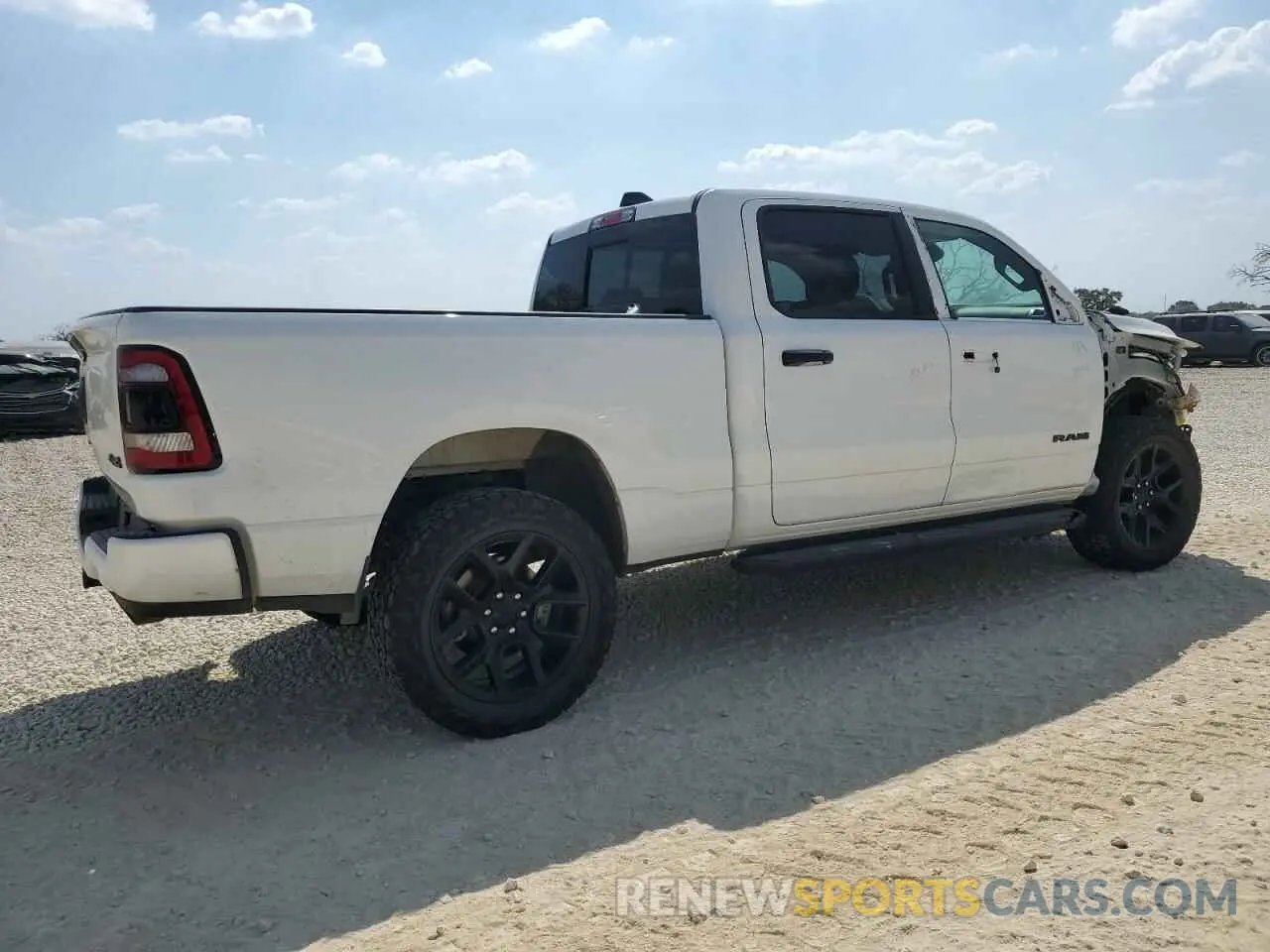 3 Фотография поврежденного автомобиля 1C6SRFRT3PN590035 RAM 1500 2023