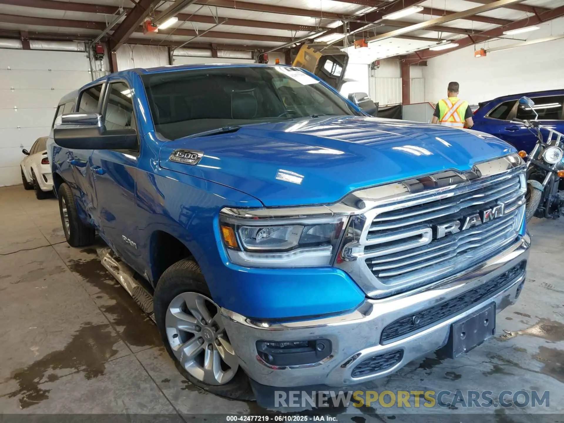 1 Фотография поврежденного автомобиля 1C6SRFRT4PN596782 RAM 1500 2023