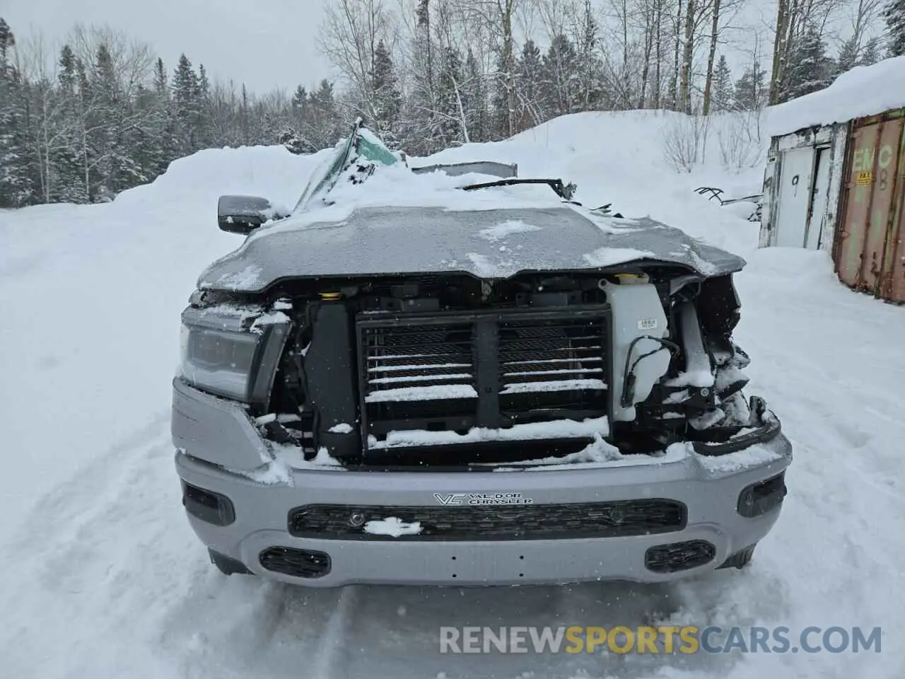 5 Photograph of a damaged car 1C6SRFTT3PN668483 RAM 1500 2023