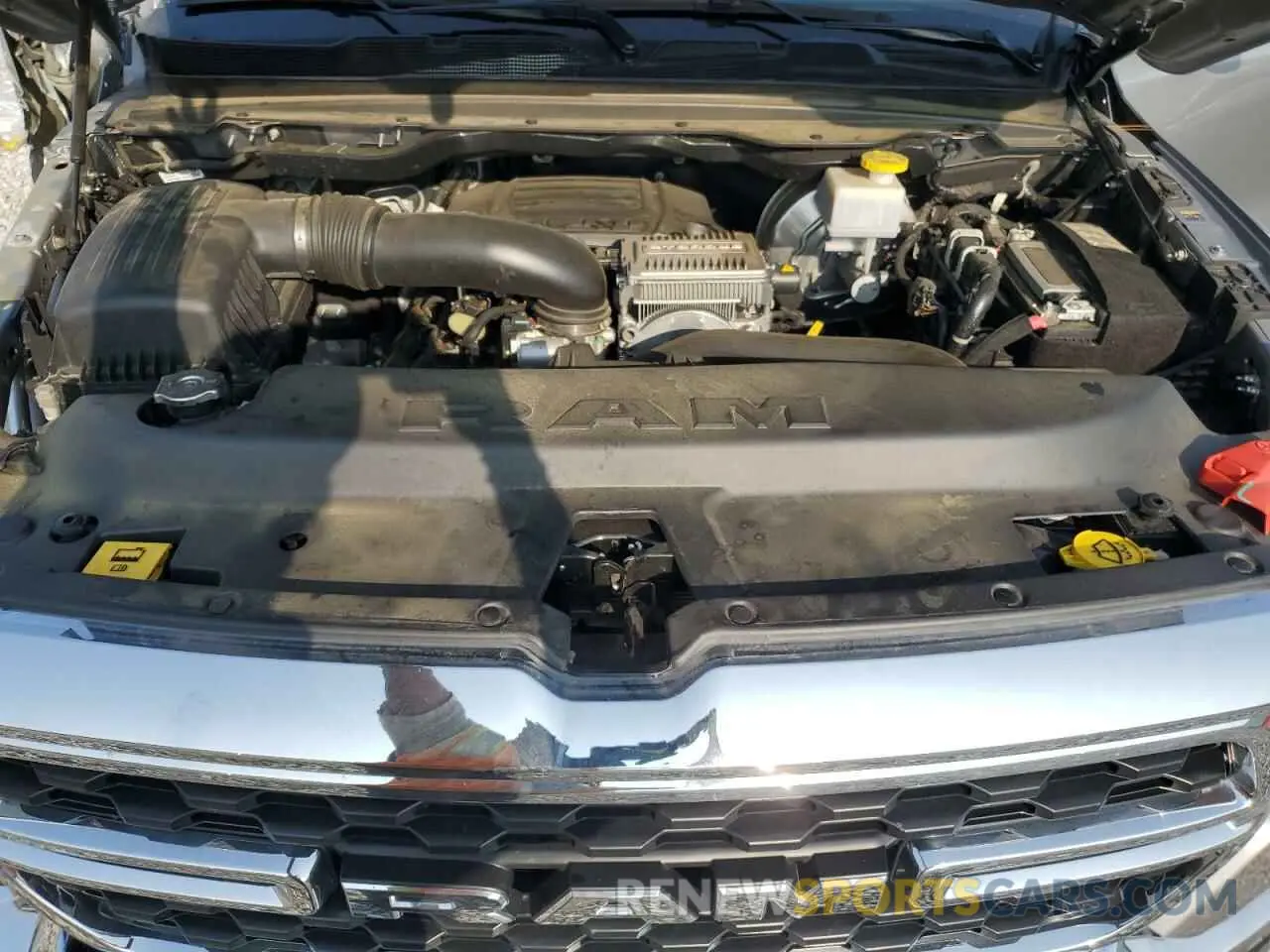 11 Фотография поврежденного автомобиля 1C6RREFT8RN146018 RAM 1500 2024