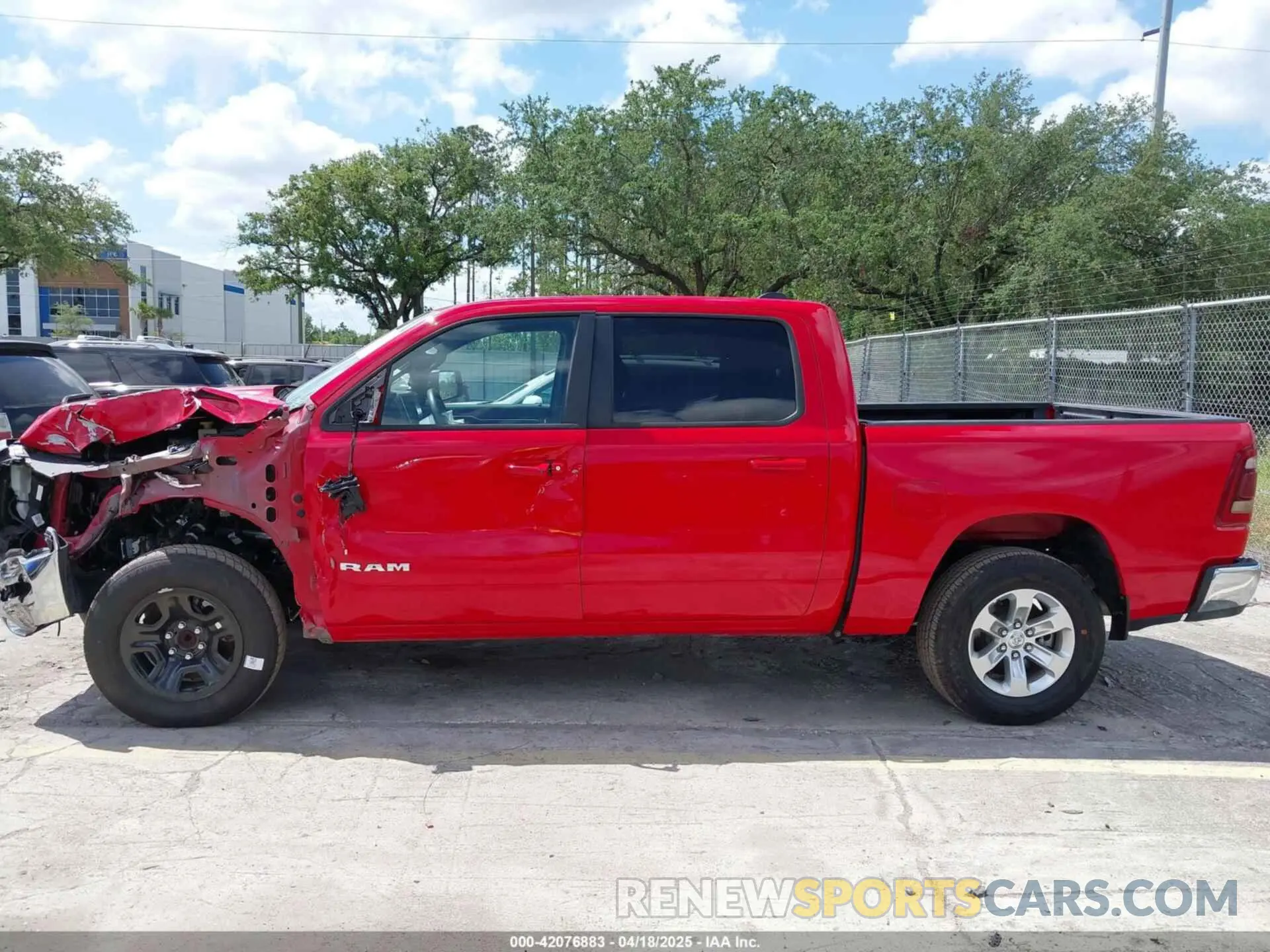 14 Photograph of a damaged car 1C6RREJT3RN219397 RAM 1500 2024