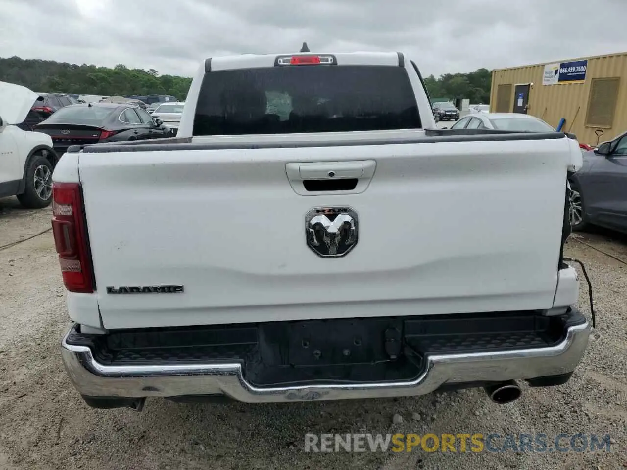 6 Photograph of a damaged car 1C6RREJT7RN219967 RAM 1500 2024