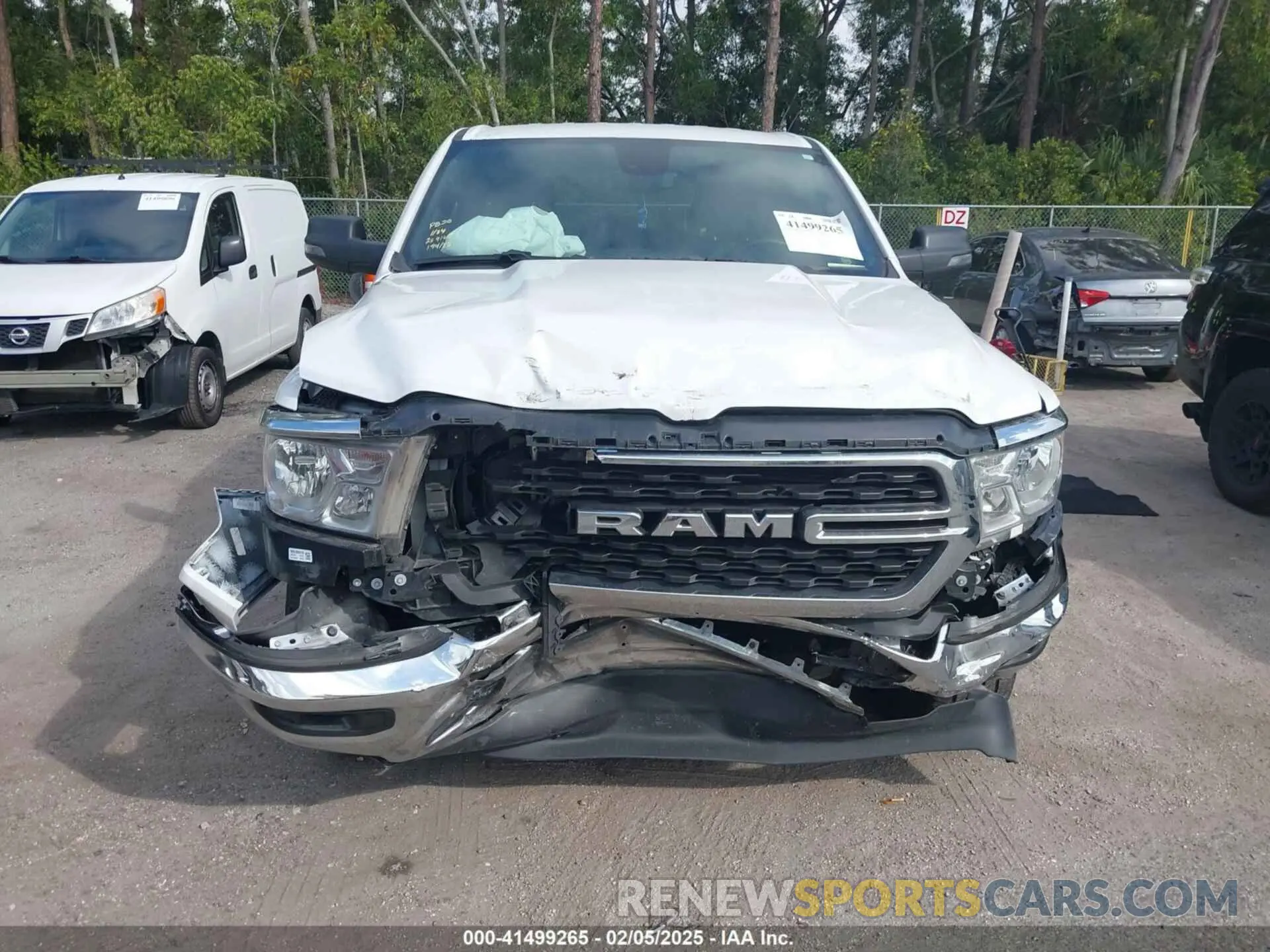 12 Фотография поврежденного автомобиля 1C6RRFBG0RN233071 RAM 1500 2024