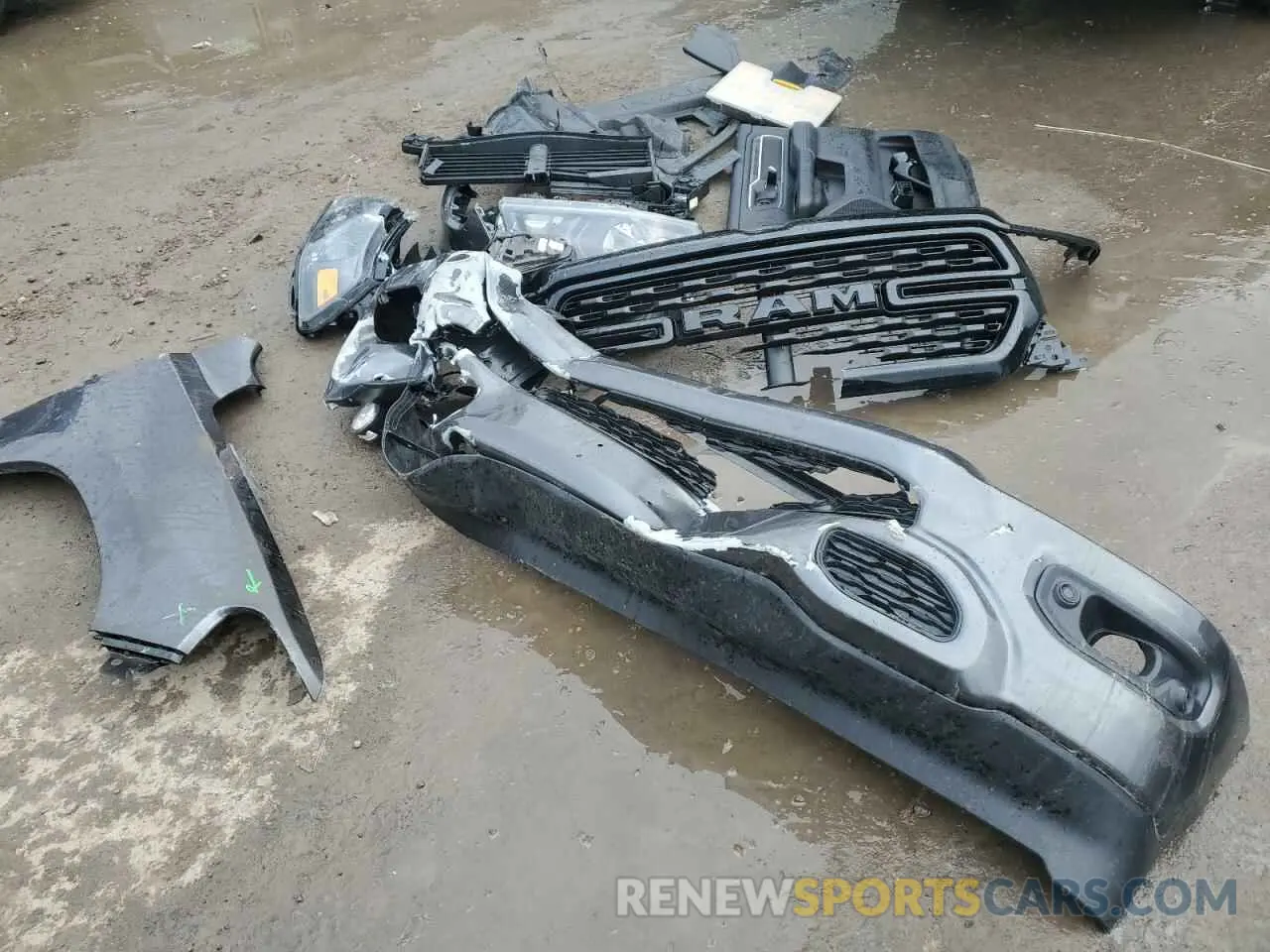 12 Photograph of a damaged car 1C6RRFBG5RN156763 RAM 1500 2024