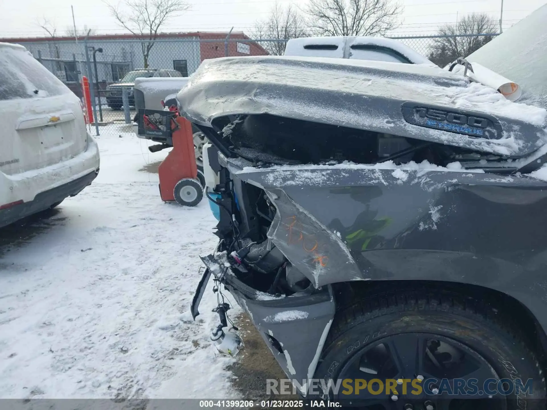 6 Photograph of a damaged car 1C6RRFFG4RN165190 RAM 1500 2024