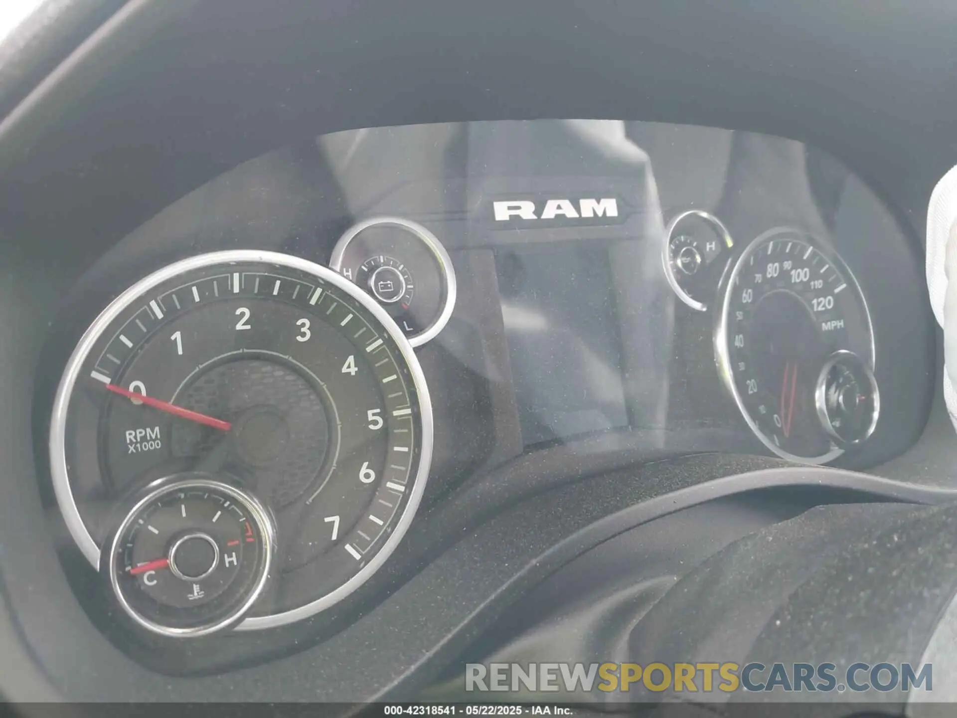 7 Photograph of a damaged car 1C6SRFCT2RN138329 RAM 1500 2024