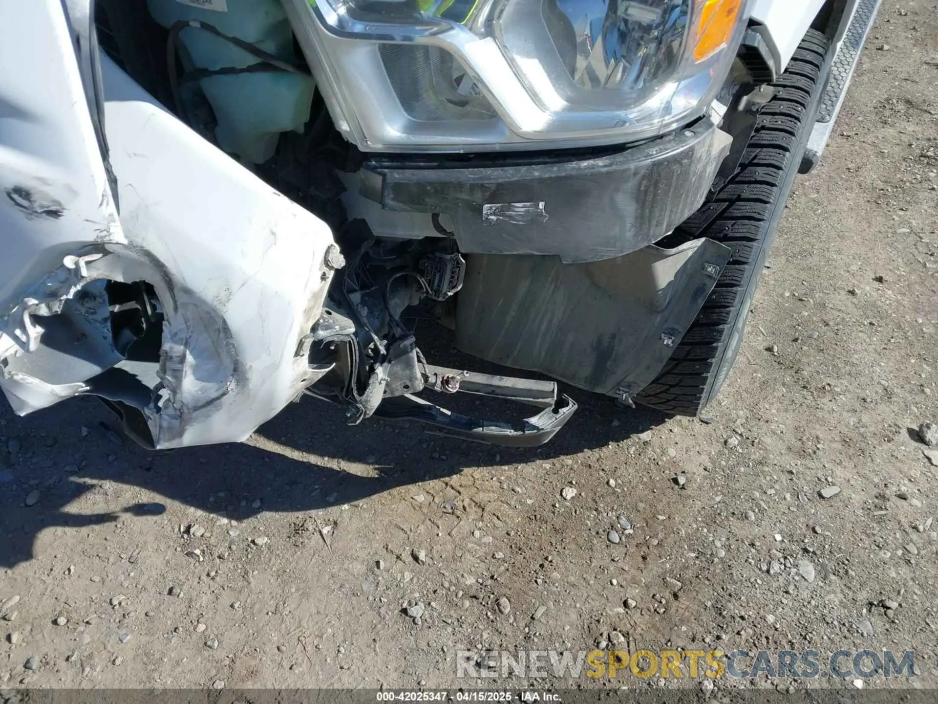 20 Фотография поврежденного автомобиля 1C6SRFFT2RN119324 RAM 1500 2024
