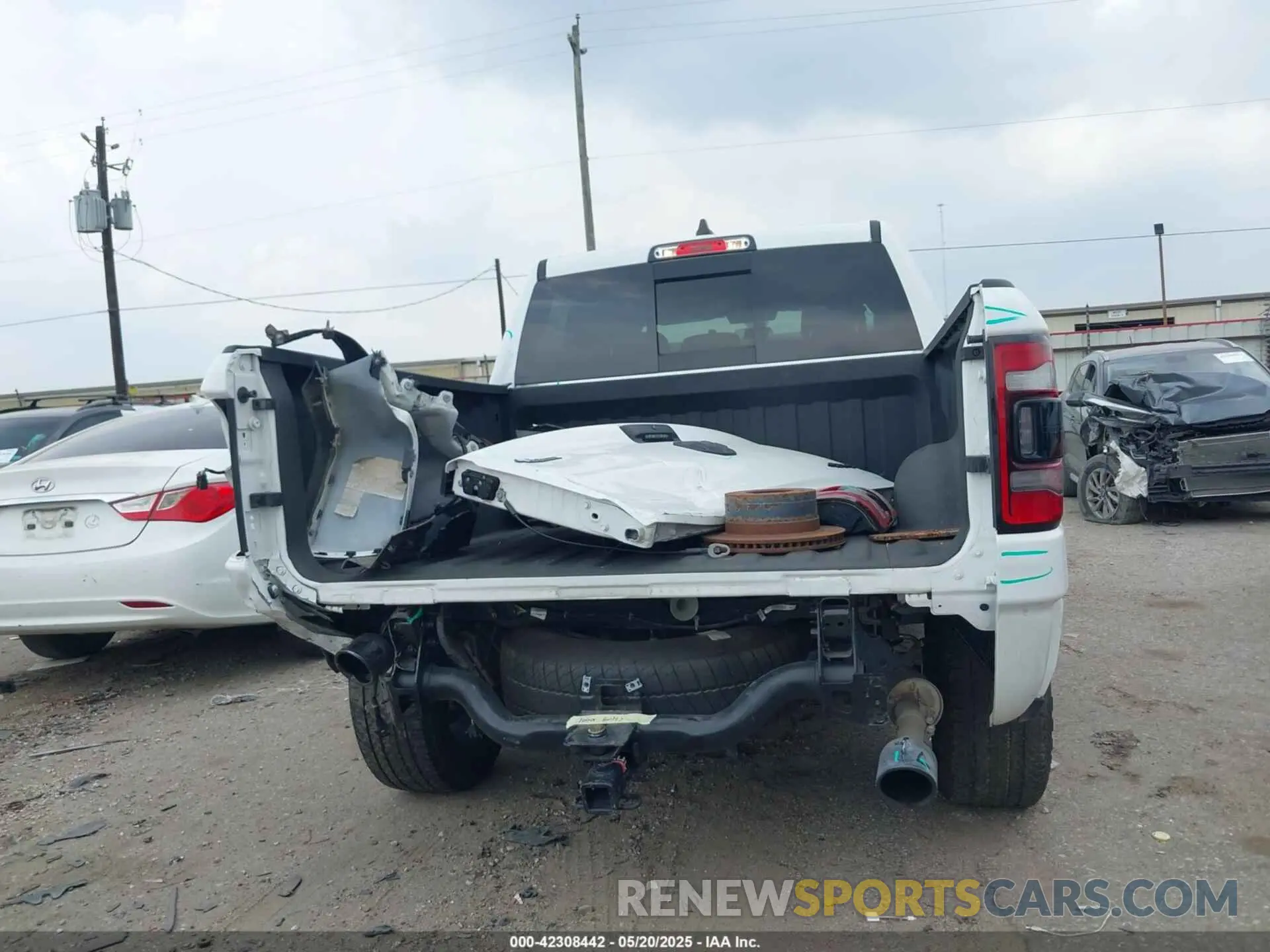 16 Фотография поврежденного автомобиля 1C6SRFGT2RN145307 RAM 1500 2024