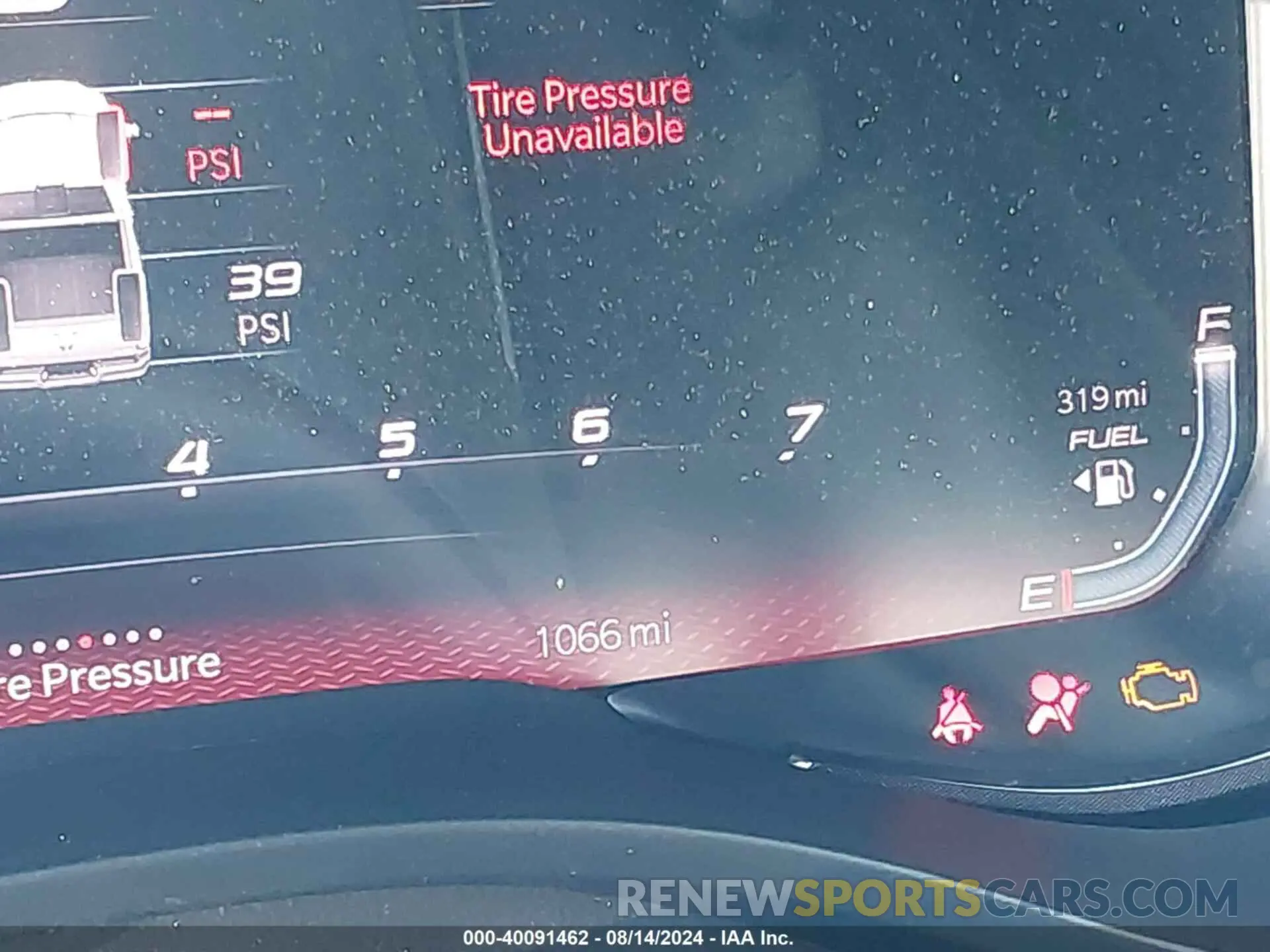 15 Photograph of a damaged car 1C6SRFHT2RN182419 RAM 1500 2024