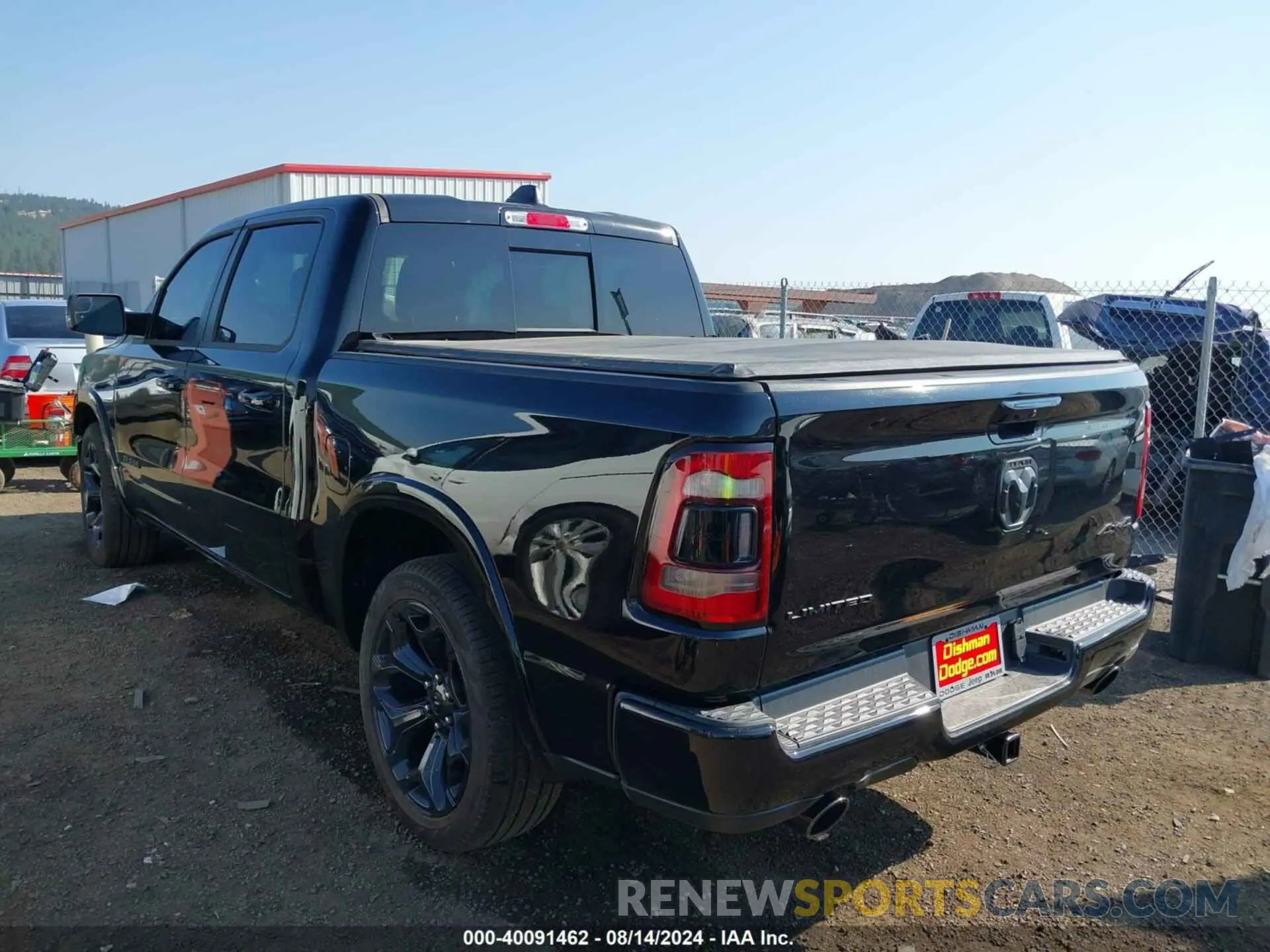3 Photograph of a damaged car 1C6SRFHT2RN182419 RAM 1500 2024