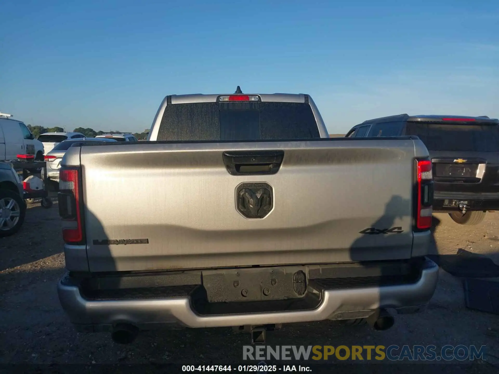 16 Photograph of a damaged car 1C6SRFJT1RN130838 RAM 1500 2024