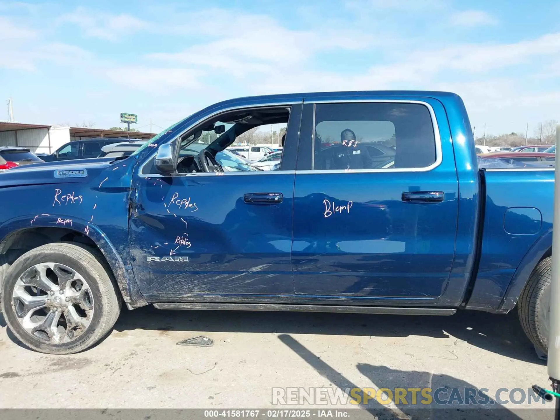 13 Фотография поврежденного автомобиля 1C6SRFKT6RN166930 RAM 1500 2024