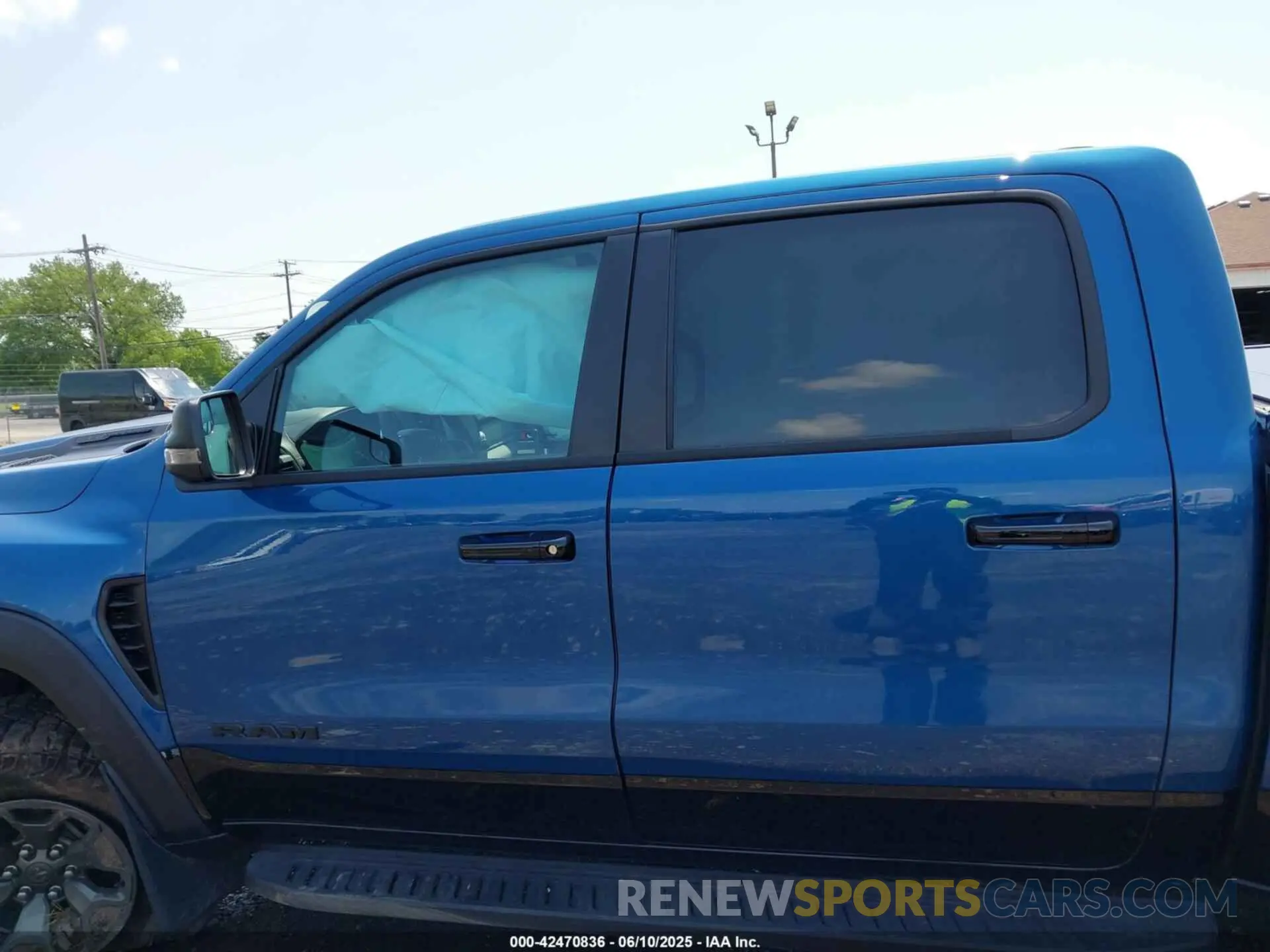 14 Фотография поврежденного автомобиля 1C6SRFU95RN187320 RAM 1500 2024