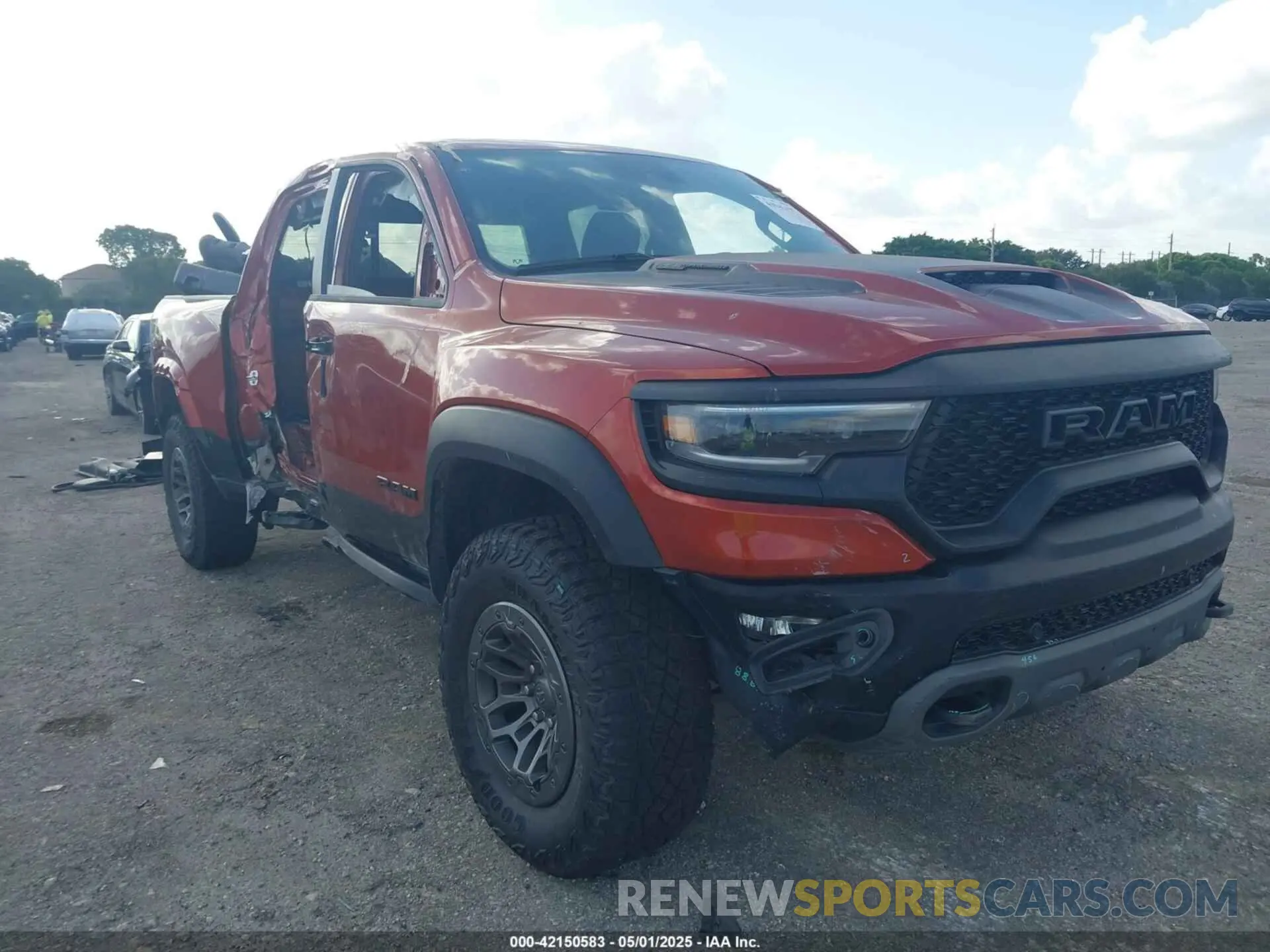 20 Photograph of a damaged car 1C6SRFU98RN223288 RAM 1500 2024