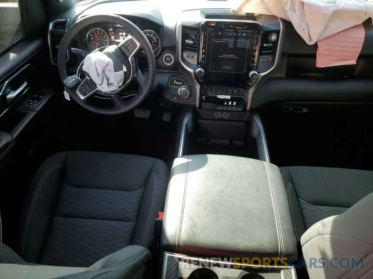 8 Photograph of a damaged car 1C6RREFG4SN586522 RAM 1500 2025