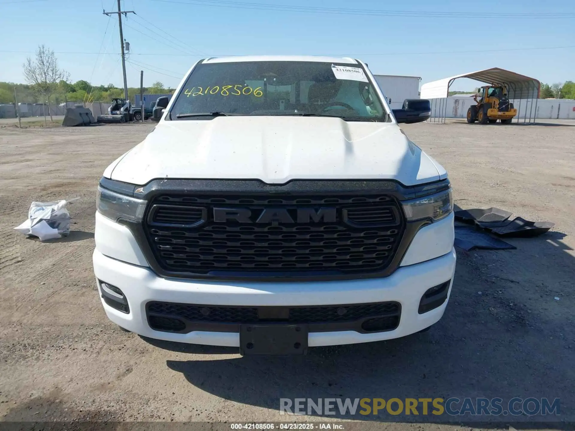12 Photograph of a damaged car 1C6RRFFG1SN538059 RAM 1500 2025