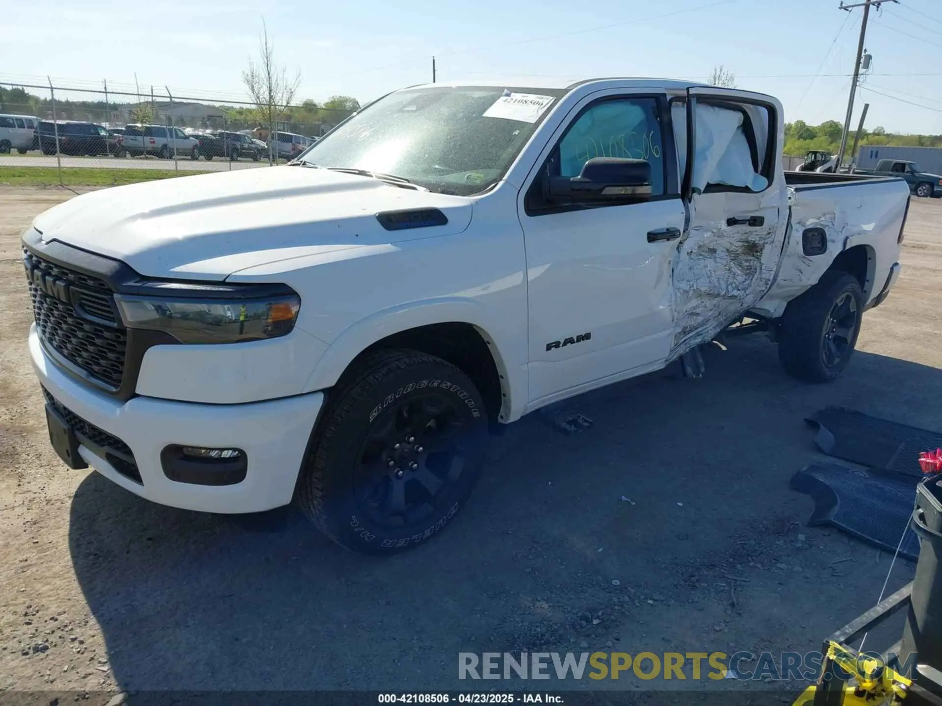 2 Photograph of a damaged car 1C6RRFFG1SN538059 RAM 1500 2025