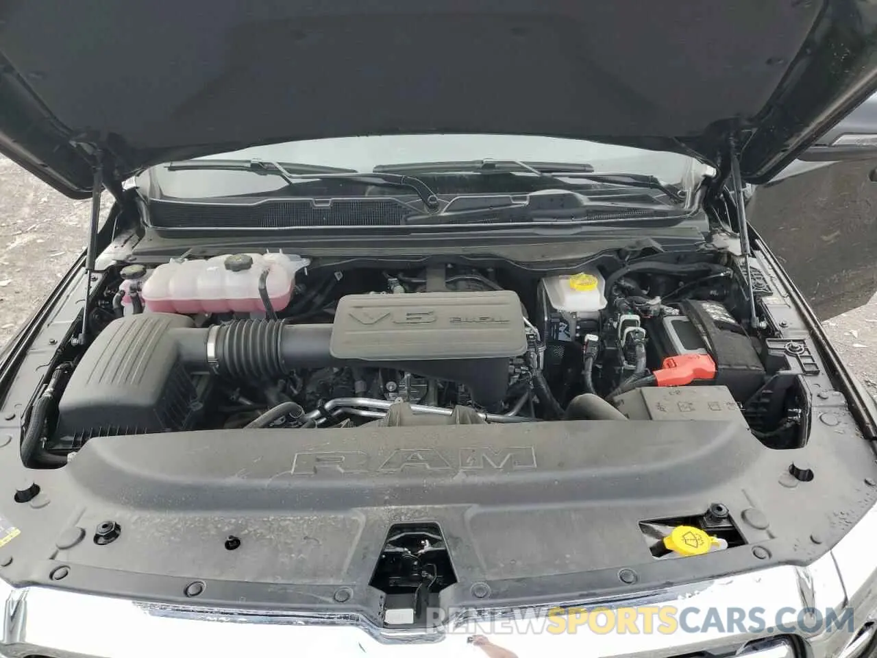 12 Фотография поврежденного автомобиля 1C6RRFFG5SN518932 RAM 1500 2025