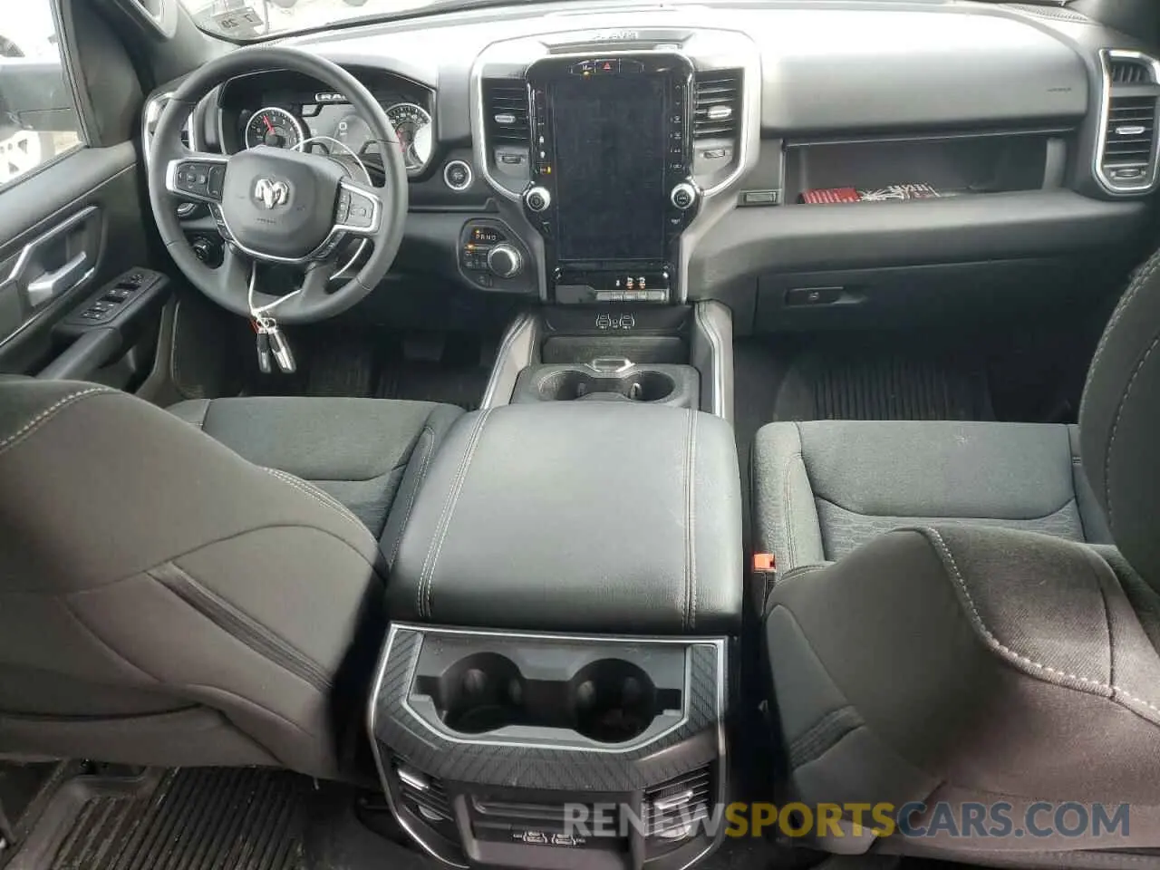 8 Фотография поврежденного автомобиля 1C6RRFFG9SN512549 RAM 1500 2025