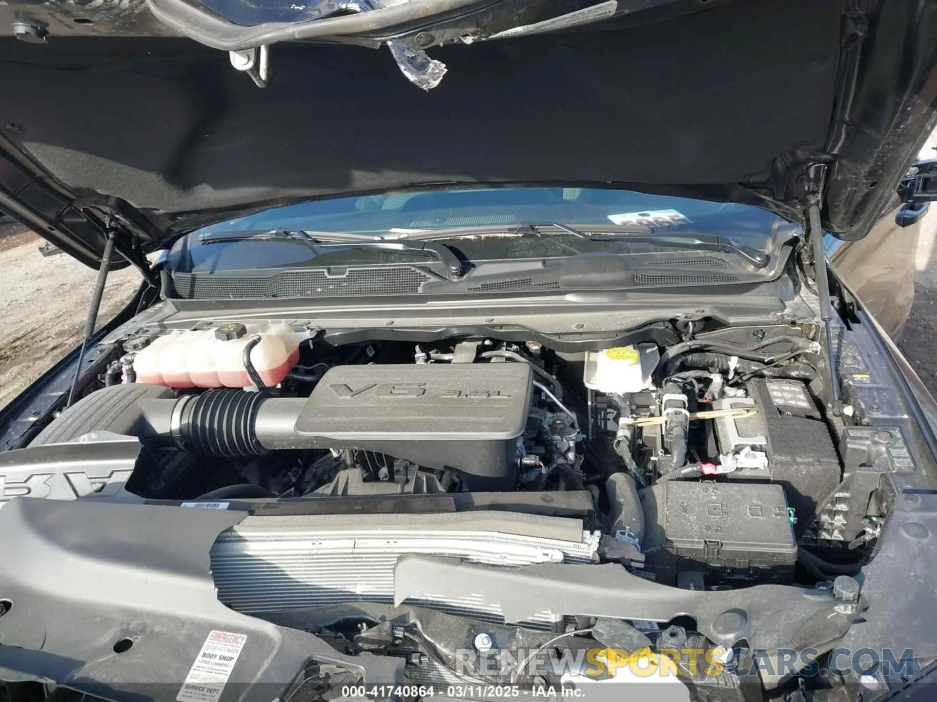 10 Photograph of a damaged car 1C6RRFFGXSN589916 RAM 1500 2025