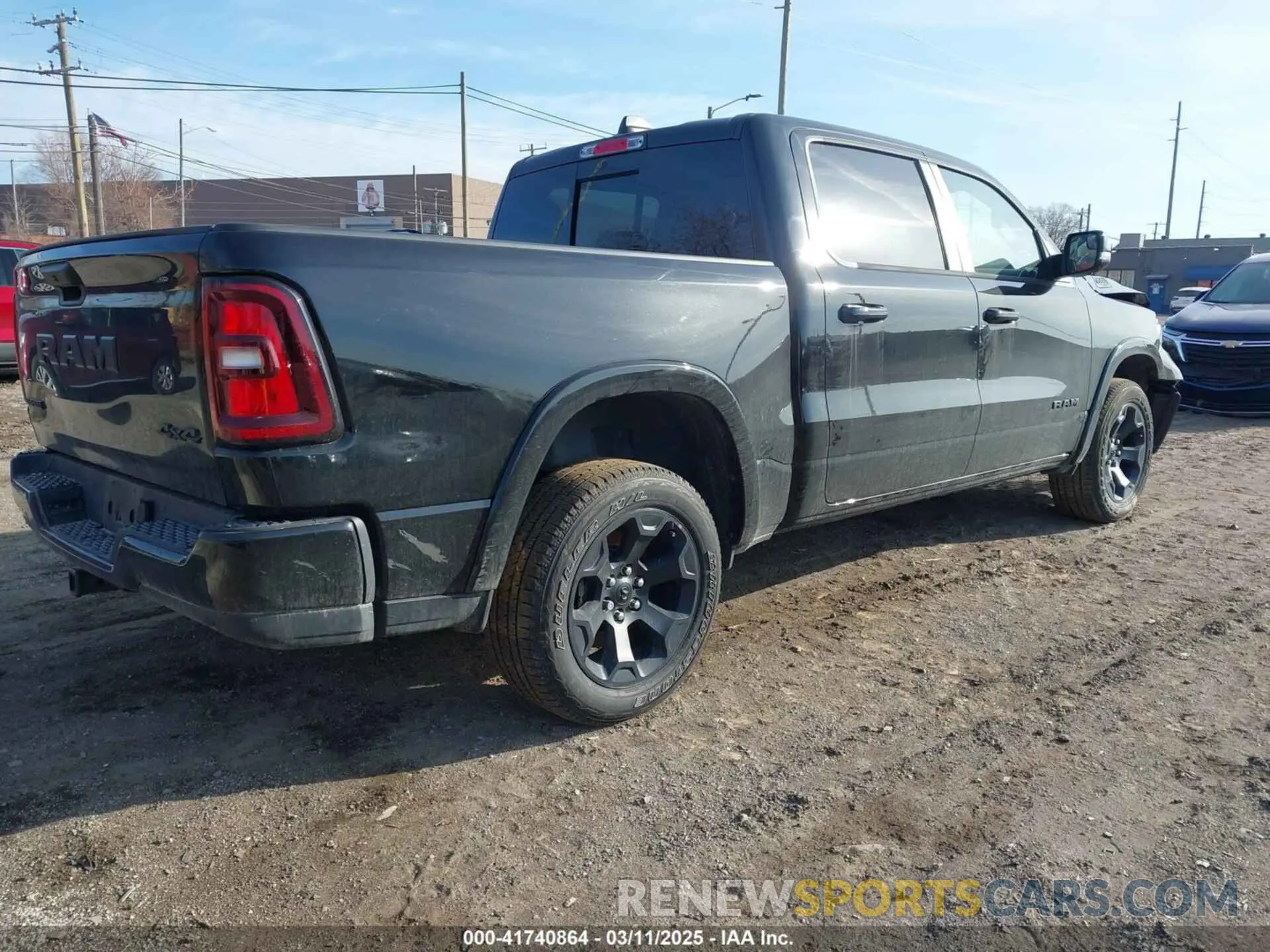 4 Photograph of a damaged car 1C6RRFFGXSN589916 RAM 1500 2025