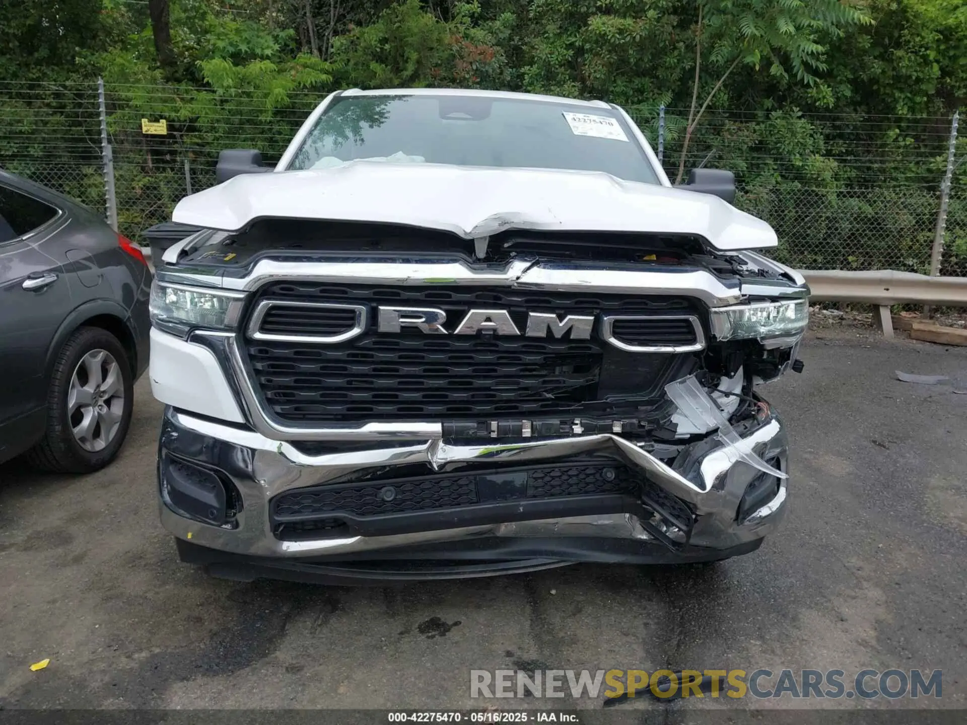 13 Photograph of a damaged car 1C6RRFGG7SN540803 RAM 1500 2025