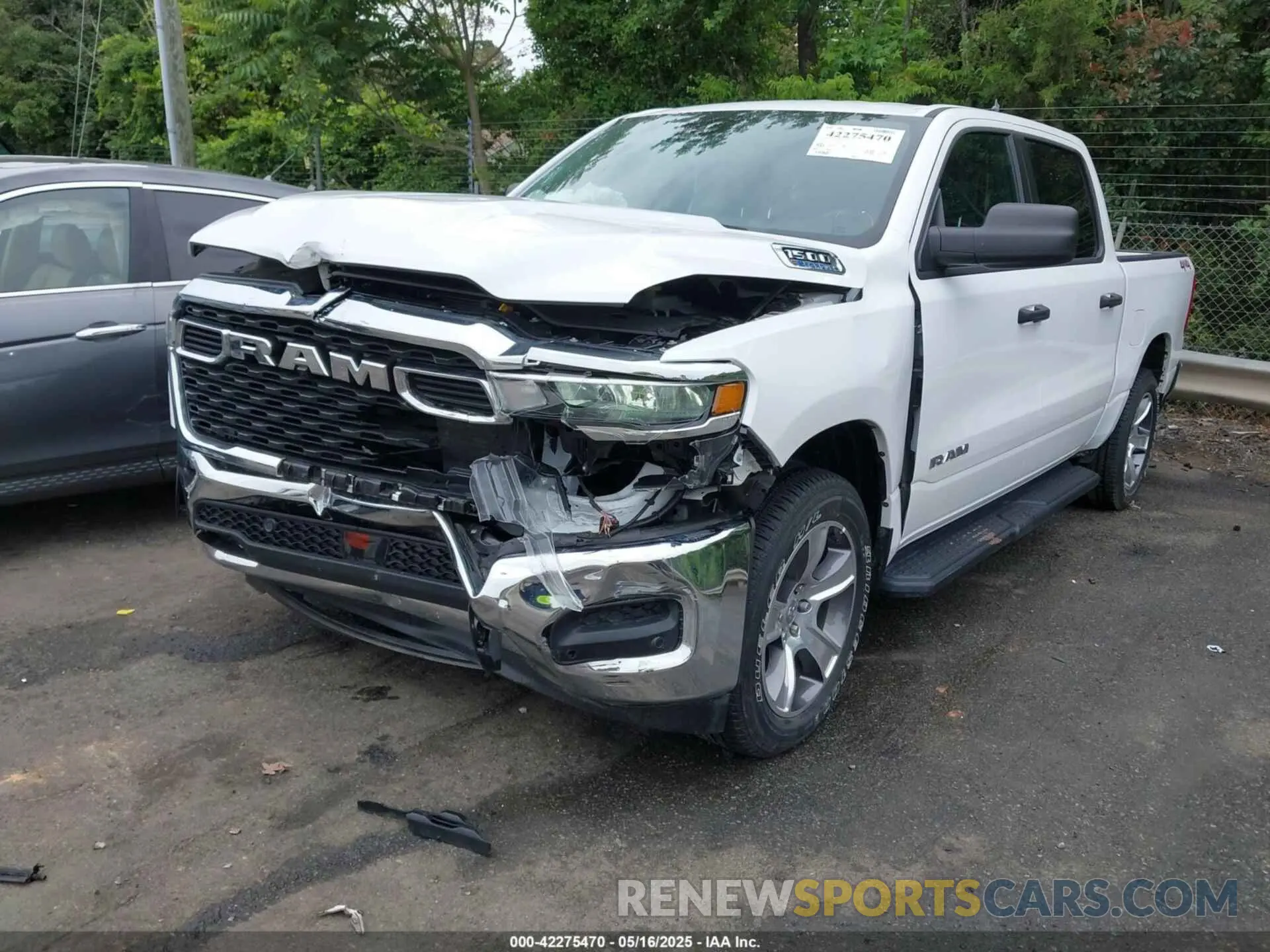 2 Photograph of a damaged car 1C6RRFGG7SN540803 RAM 1500 2025