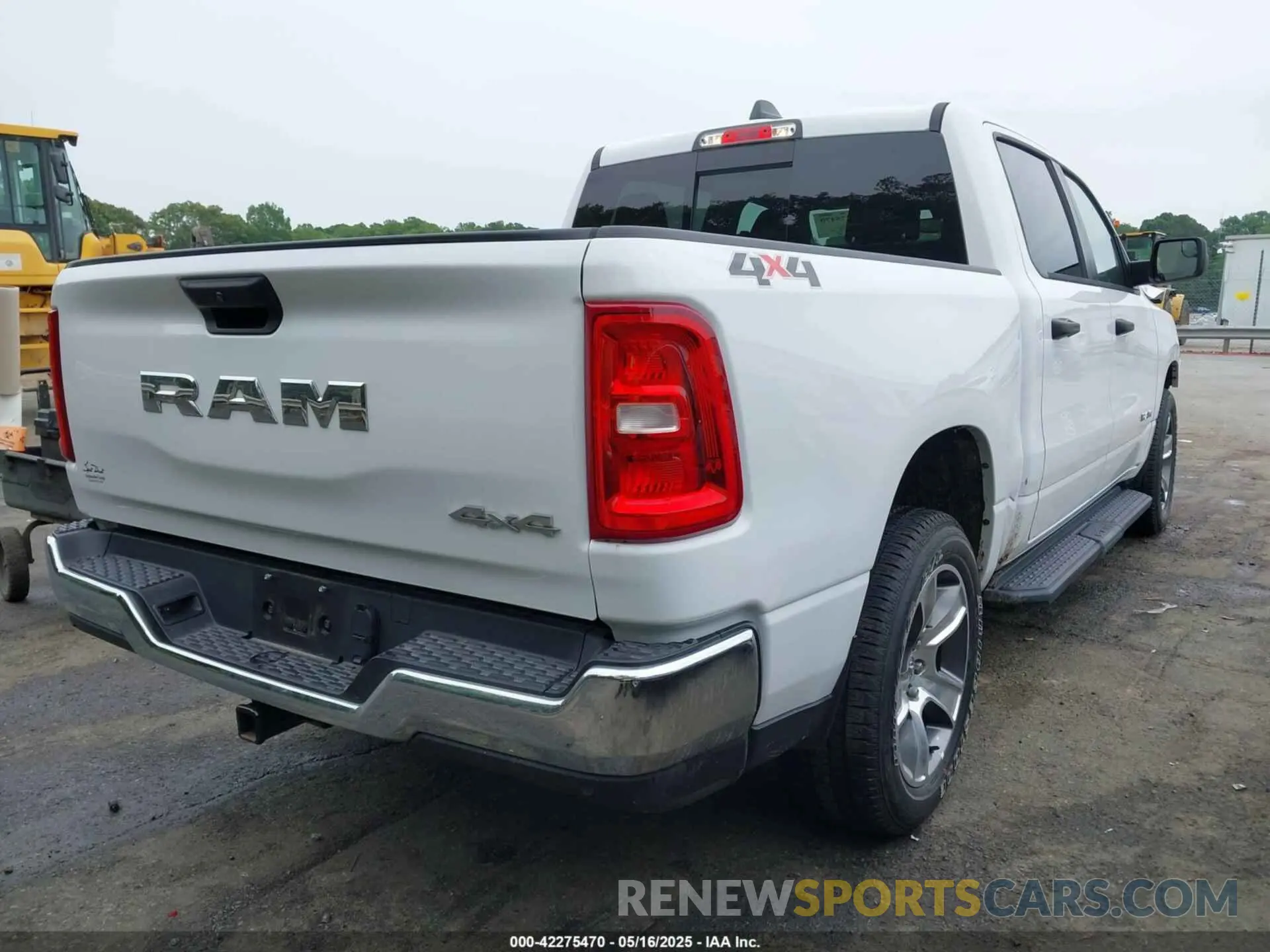 4 Photograph of a damaged car 1C6RRFGG7SN540803 RAM 1500 2025