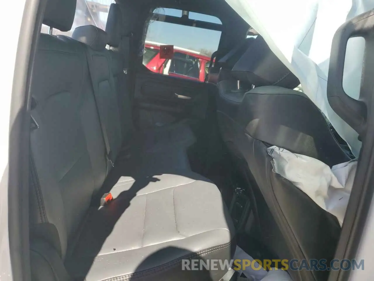10 Фотография поврежденного автомобиля 1C6SRECG2SN642897 RAM 1500 2025