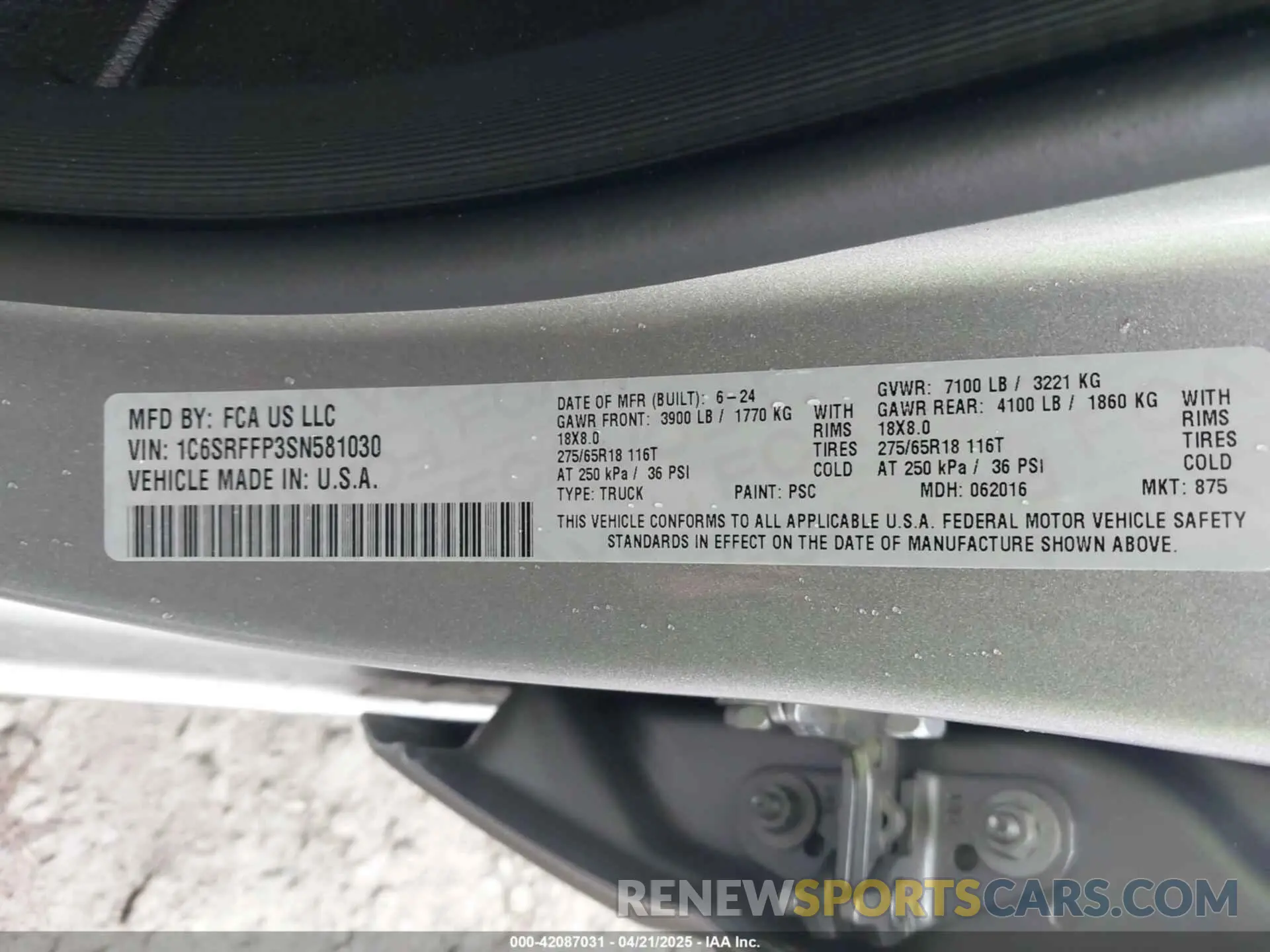 9 Фотография поврежденного автомобиля 1C6SRFFP3SN581030 RAM 1500 2025