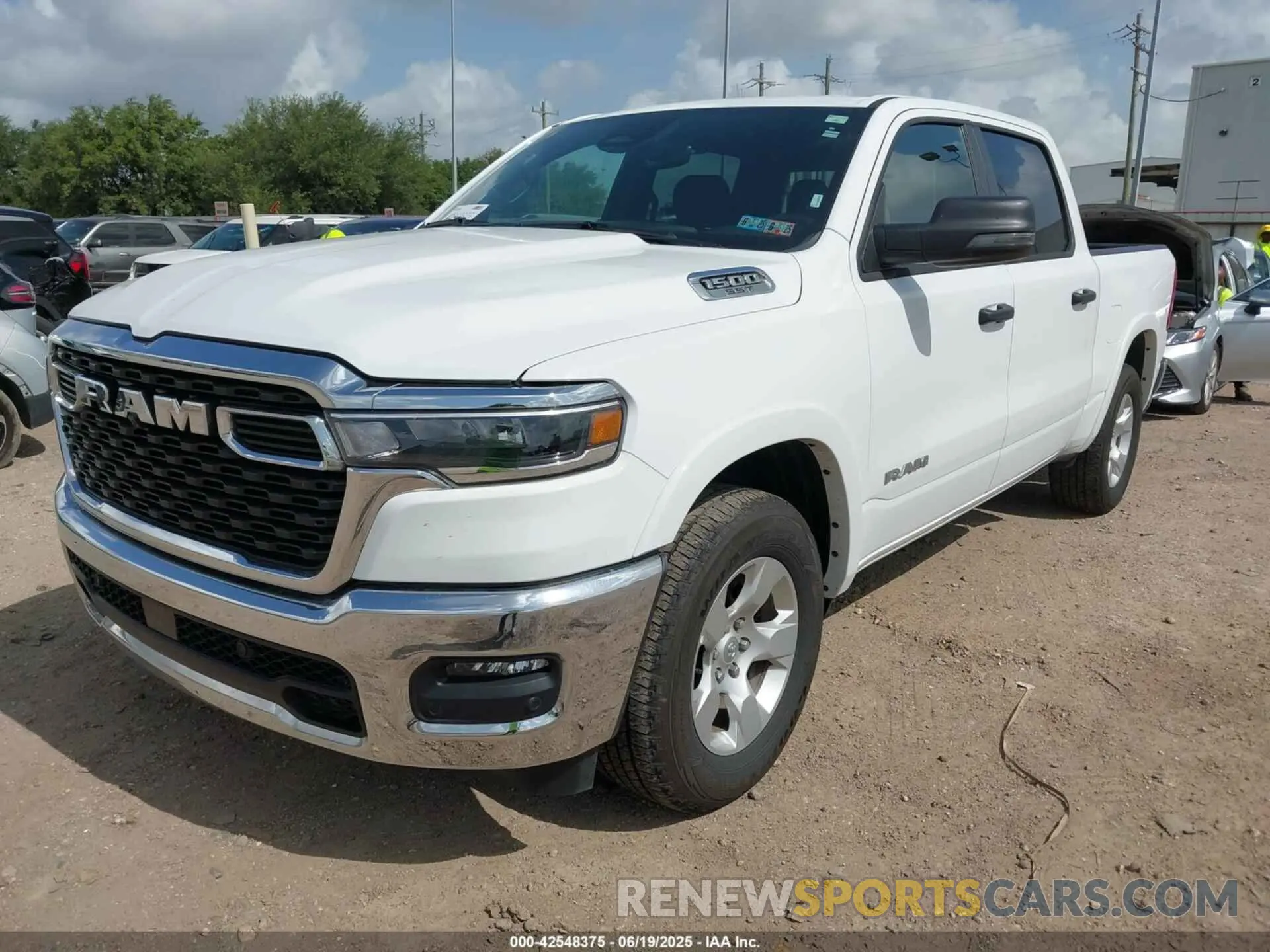 2 Photograph of a damaged car 1C6SRFFP6SN563041 RAM 1500 2025