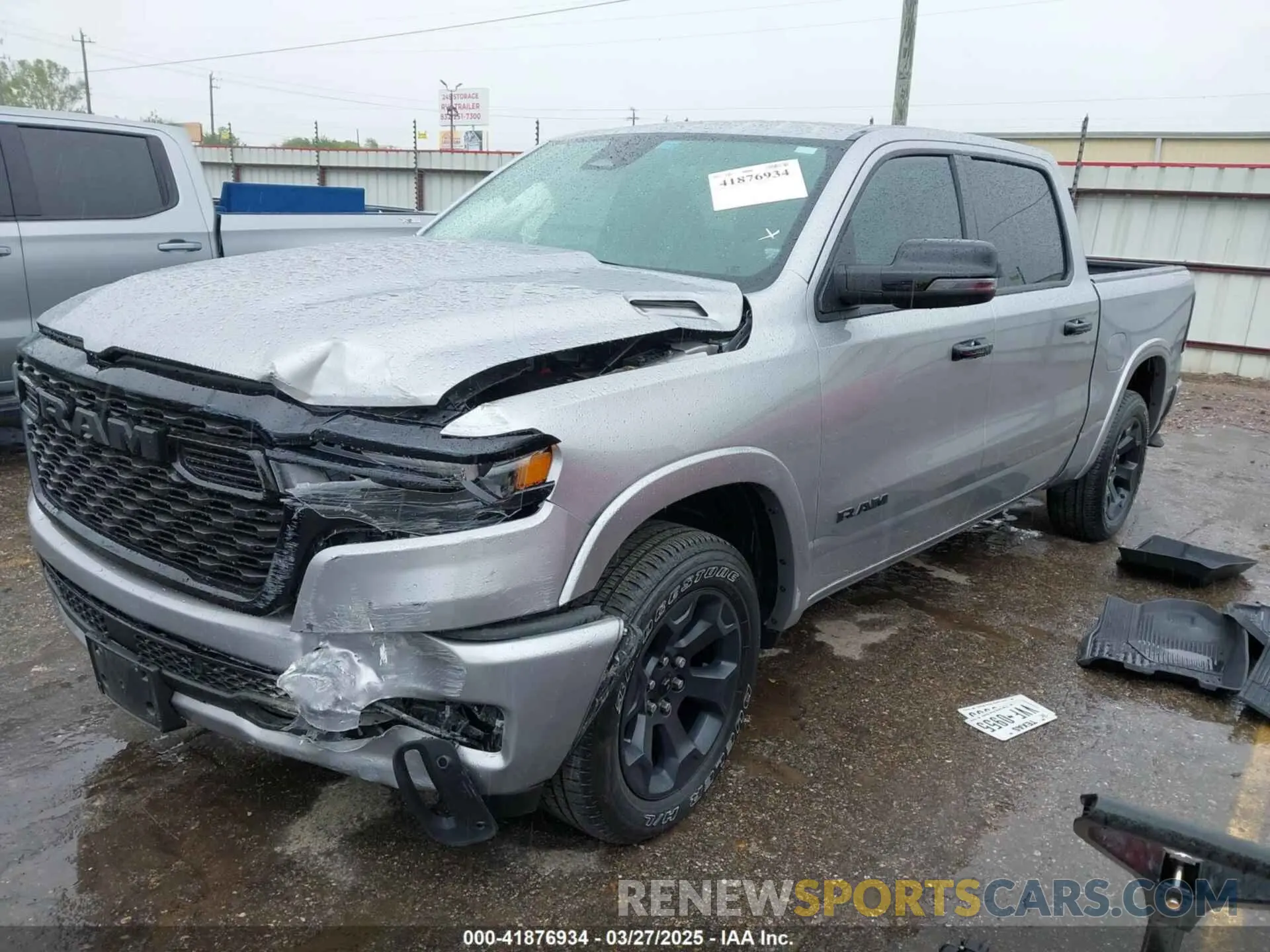 2 Photograph of a damaged car 1C6SRFFPXSN511394 RAM 1500 2025