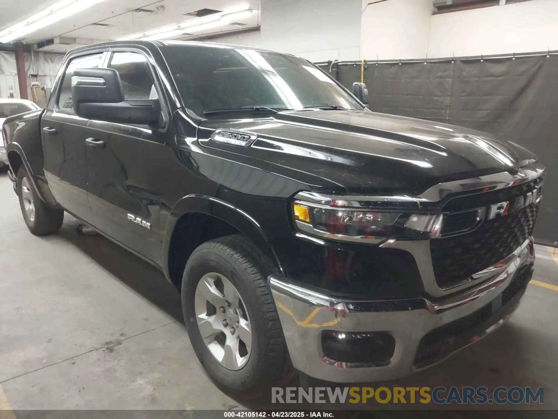 1 Photograph of a damaged car 1C6SRFFPXSN551670 RAM 1500 2025
