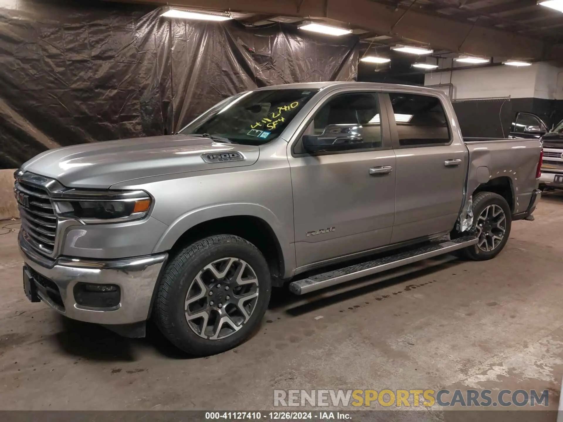 2 Photograph of a damaged car 1C6SRFJP6SN526269 RAM 1500 2025