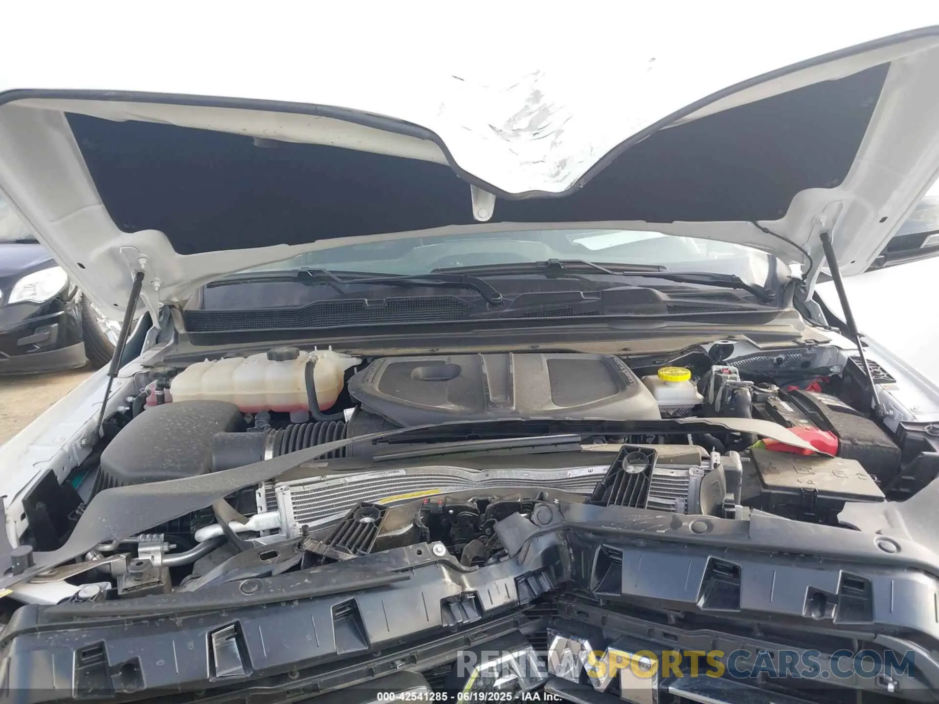10 Фотография поврежденного автомобиля 1C6SRFJP6SN560714 RAM 1500 2025