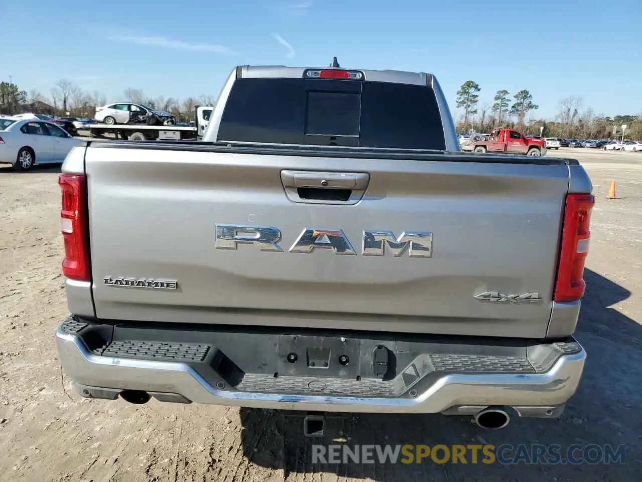 6 Photograph of a damaged car 1C6SRFJP9SN563221 RAM 1500 2025