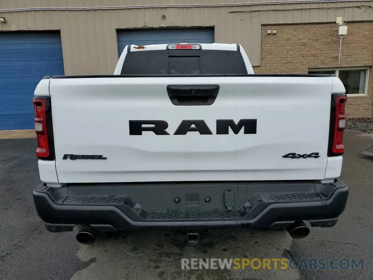 6 Photograph of a damaged car 1C6SRFLP7SN584078 RAM 1500 2025