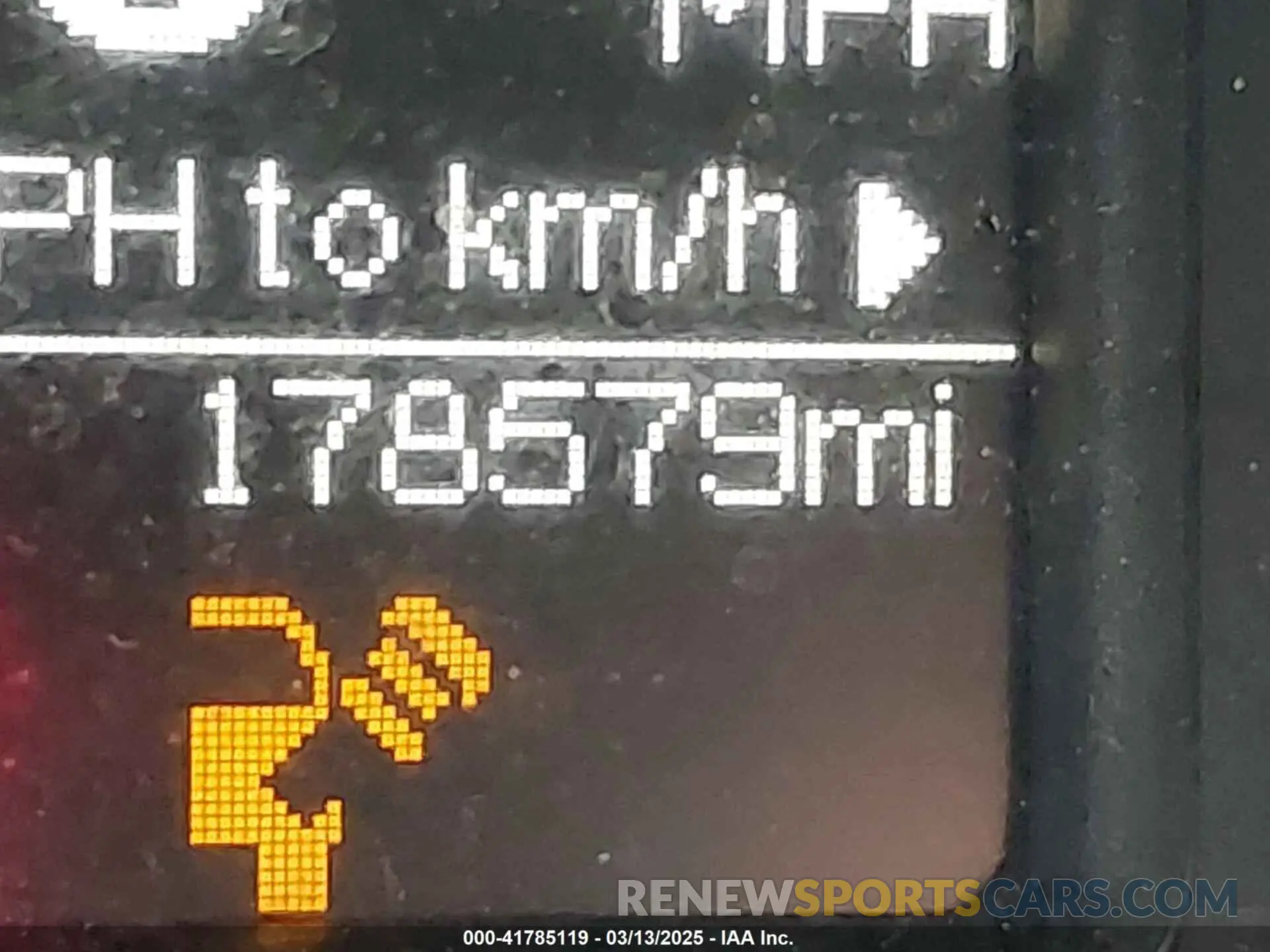 14 Фотография поврежденного автомобиля 1C6RR6FG1KS674435 RAM 1500 CLASSIC 2019